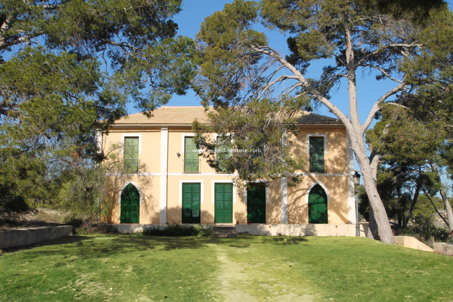 Reventa - Villa -
Alicante - Costa Blanca
