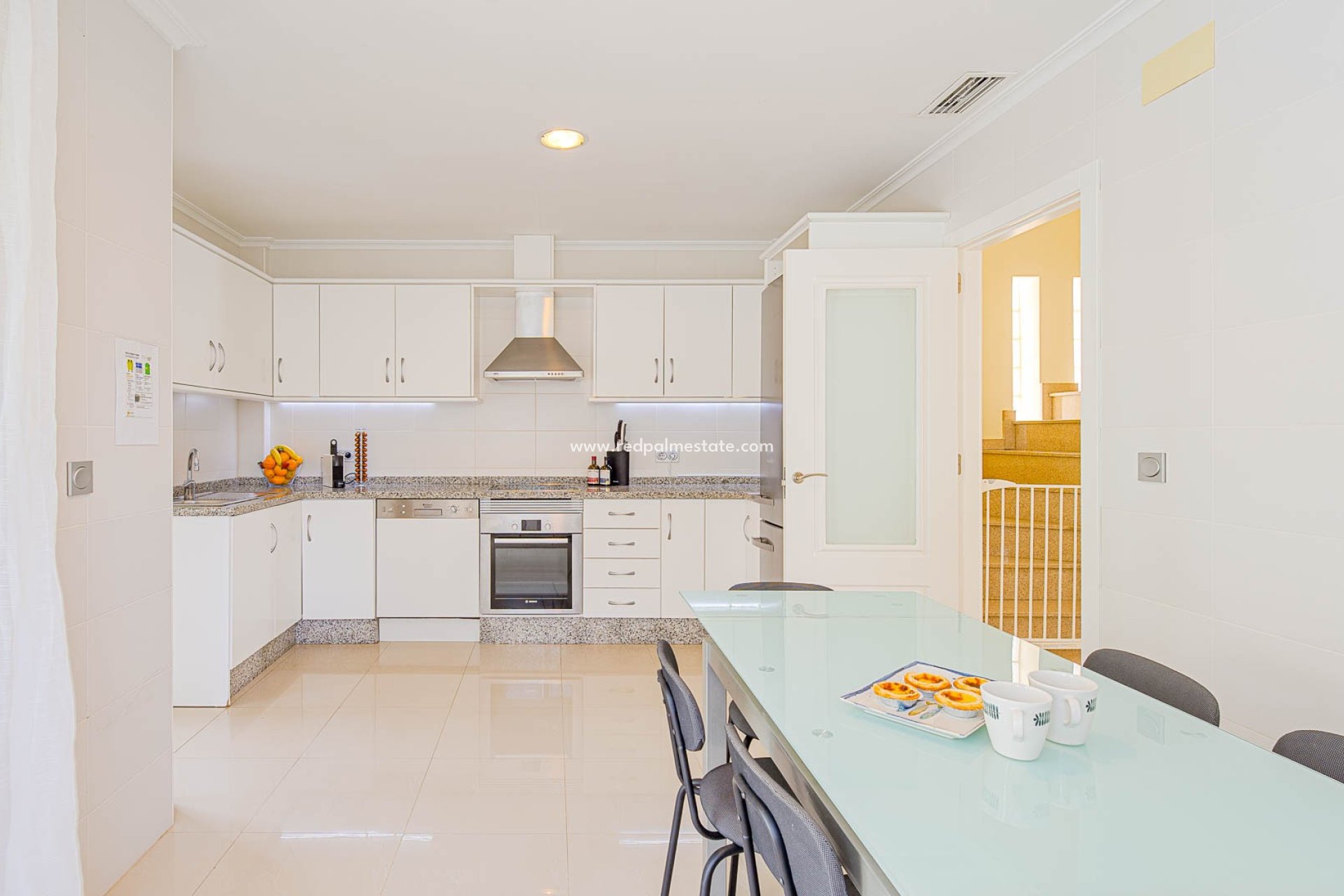 Reventa - Villa -
Alicante - El Campello