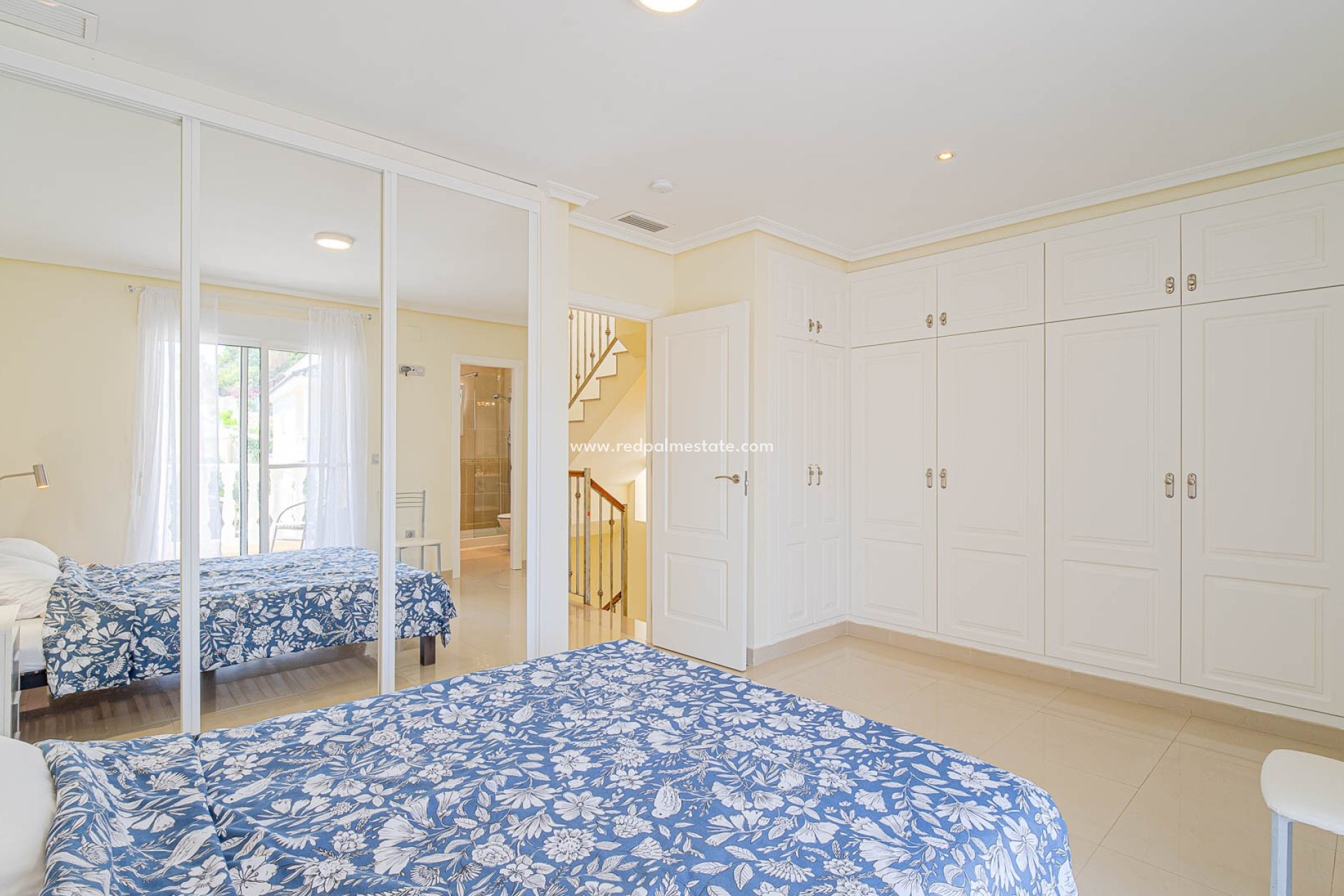 Reventa - Villa -
Alicante - El Campello