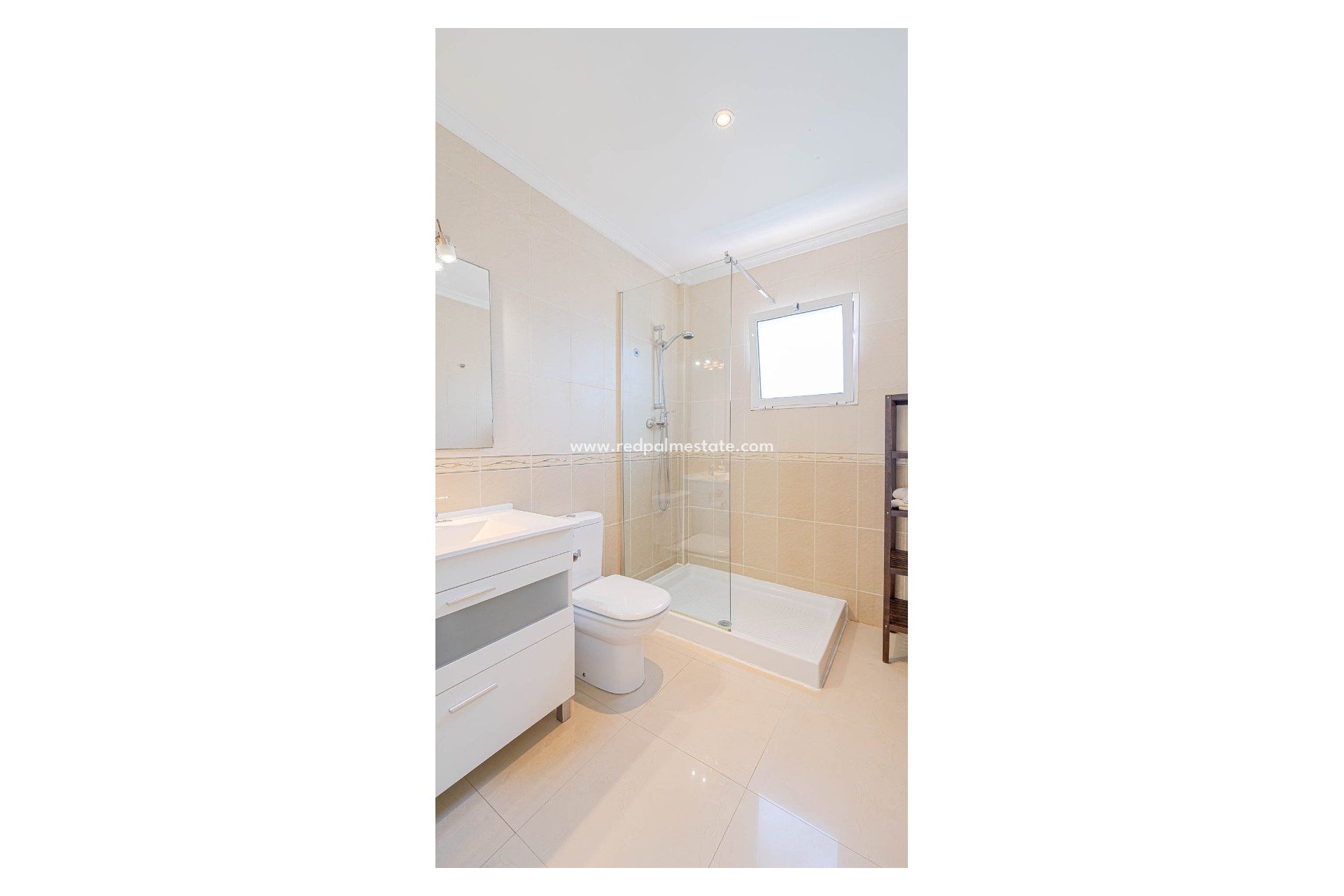 Reventa - Villa -
Alicante - El Campello