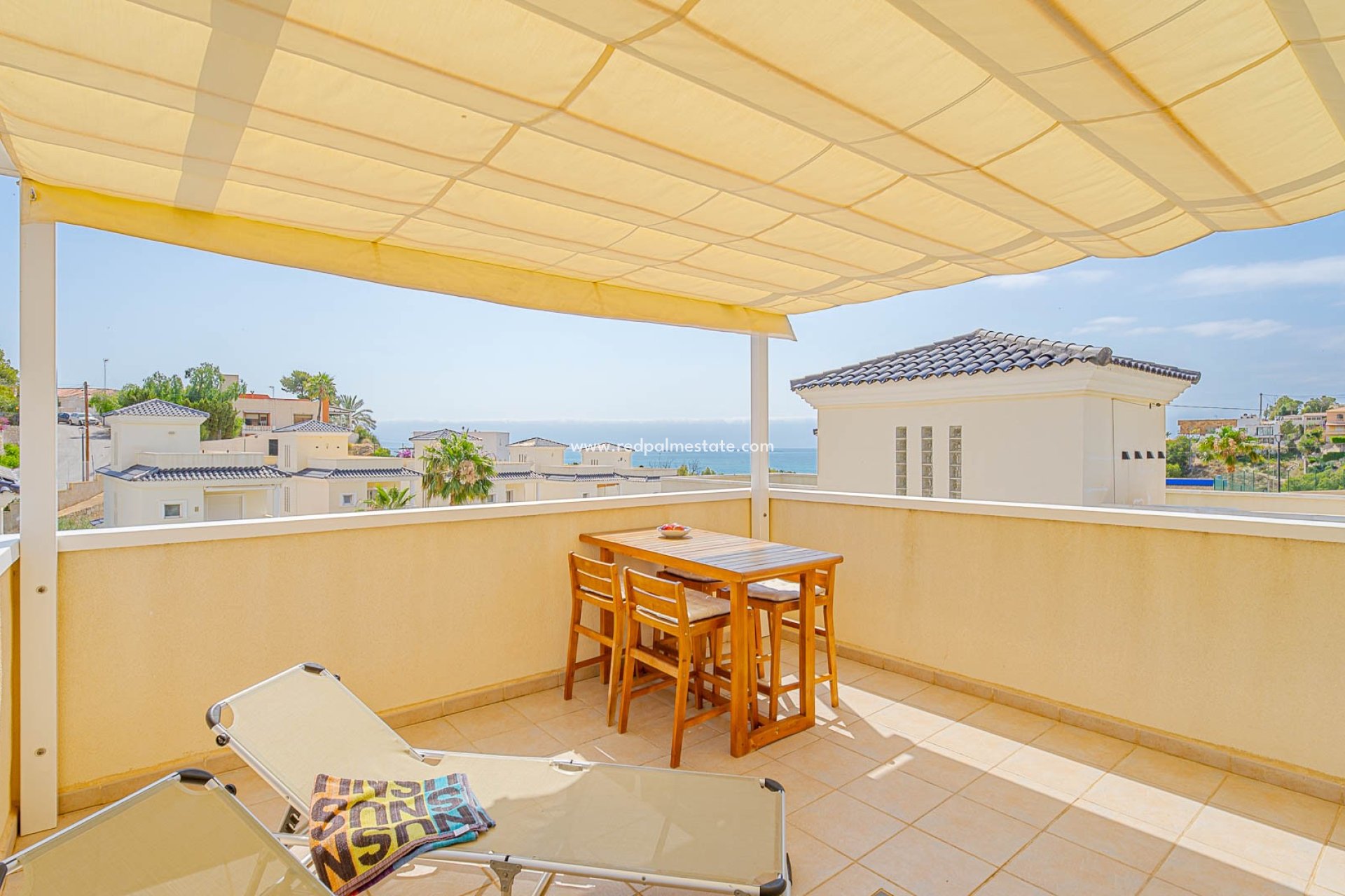 Reventa - Villa -
Alicante - El Campello