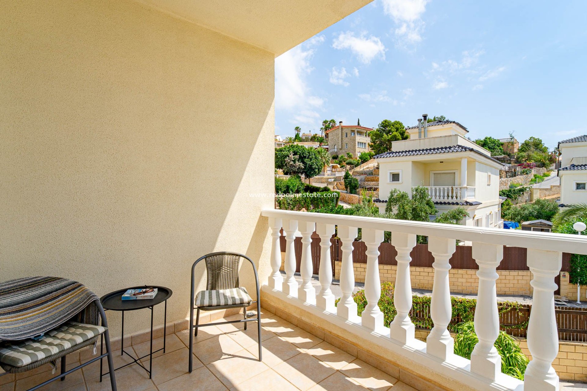 Reventa - Villa -
Alicante - El Campello