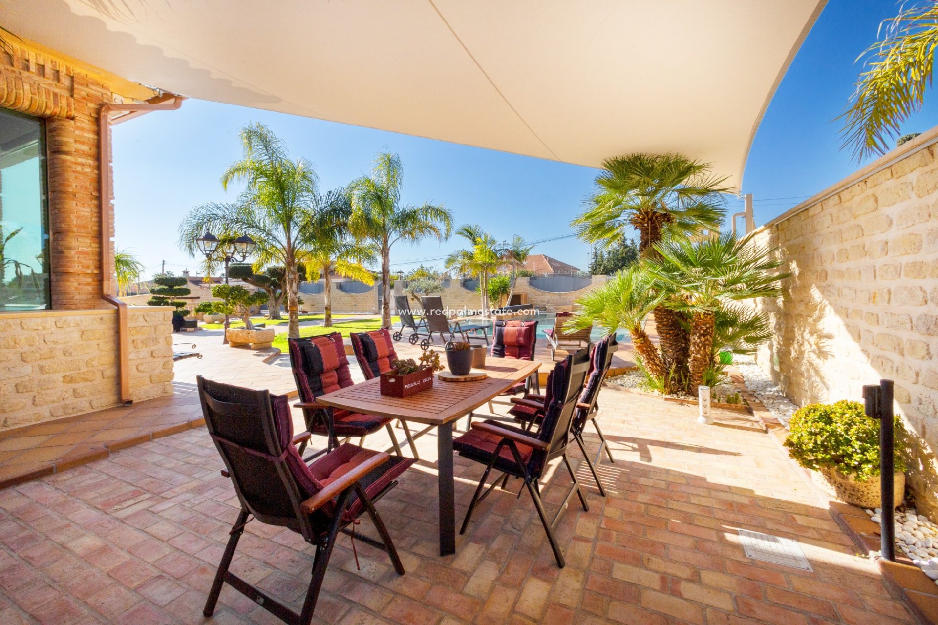 Reventa - Villa -
Alicante - Inland