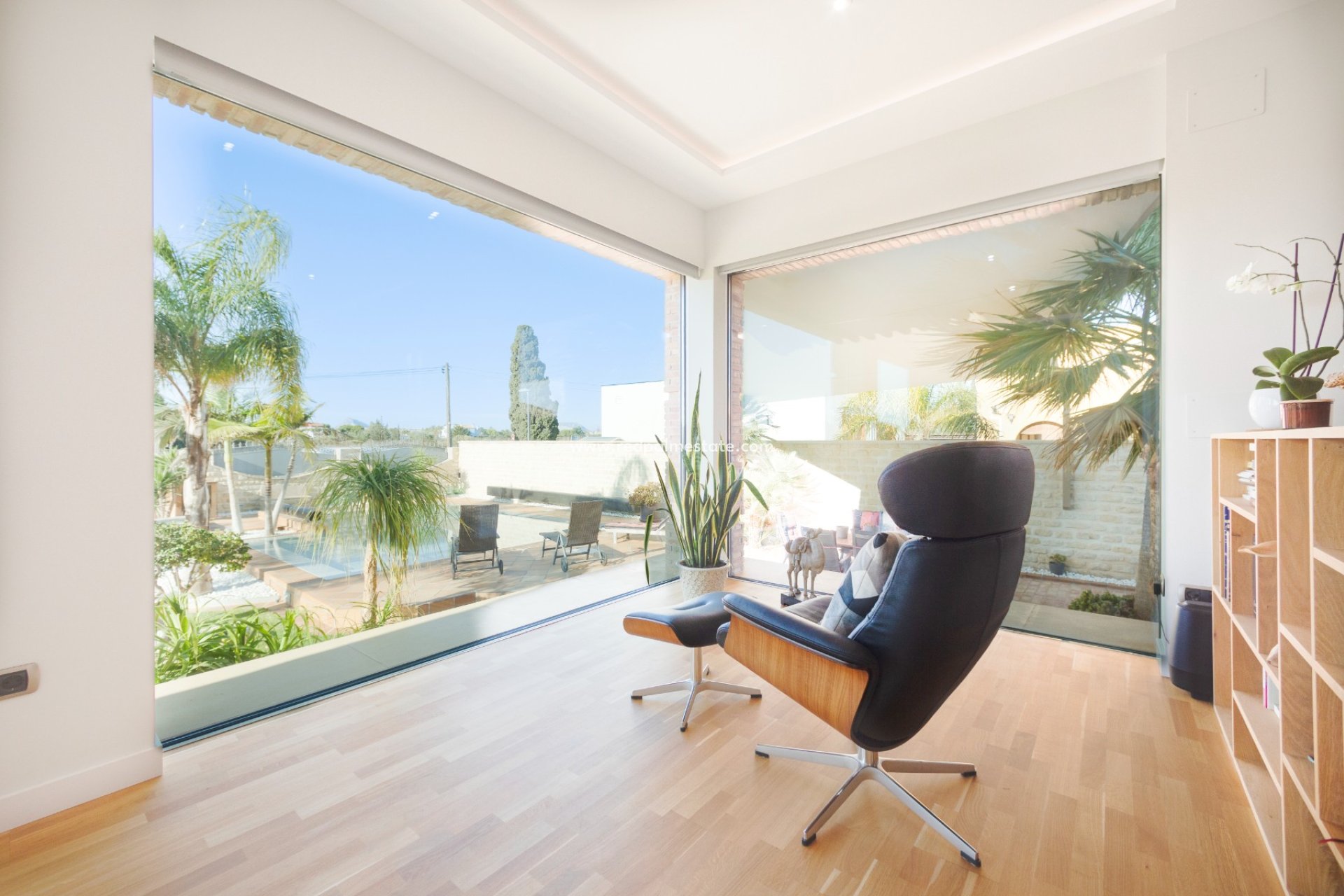 Reventa - Villa -
Alicante - Inland