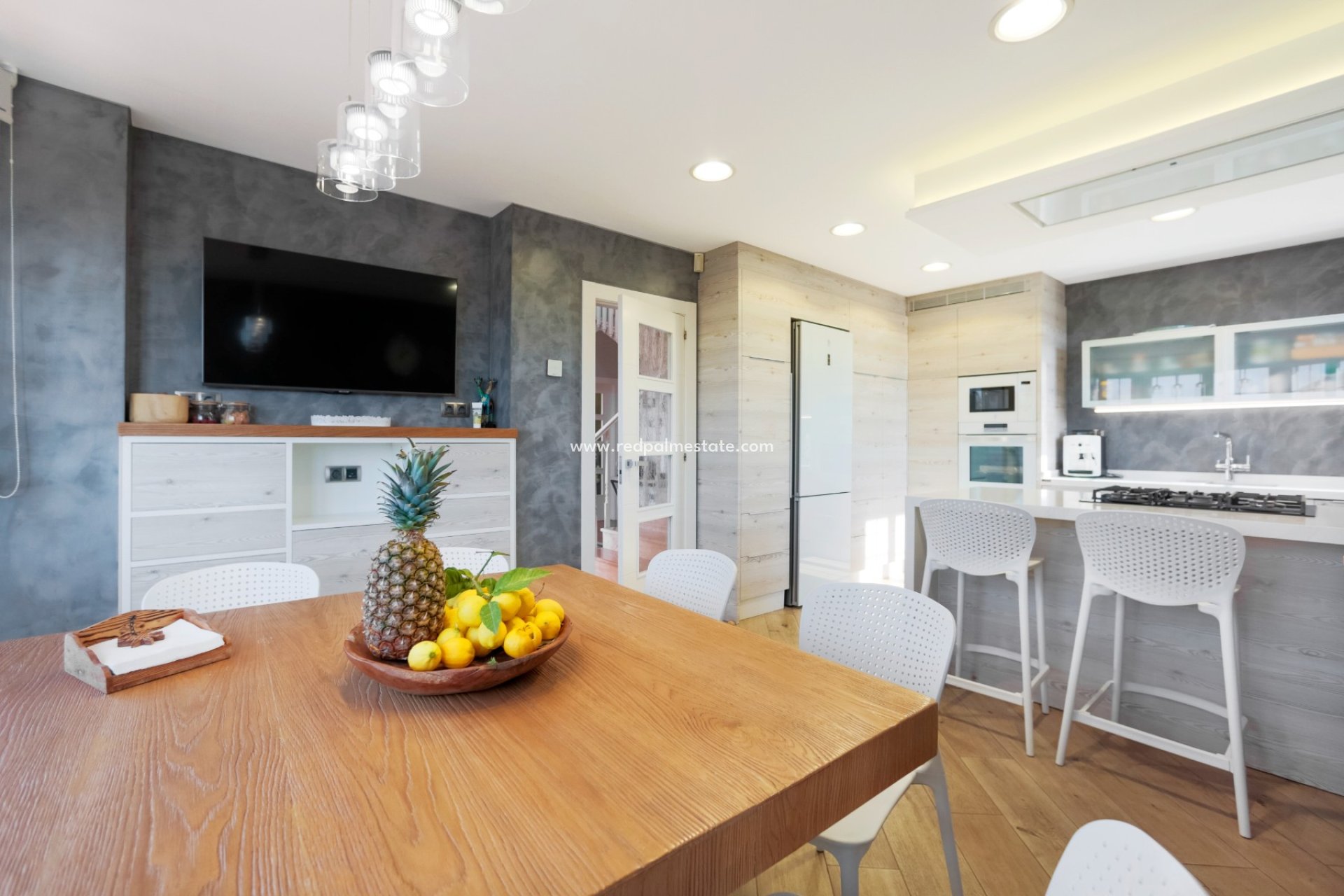 Reventa - Villa -
Alicante - Inland