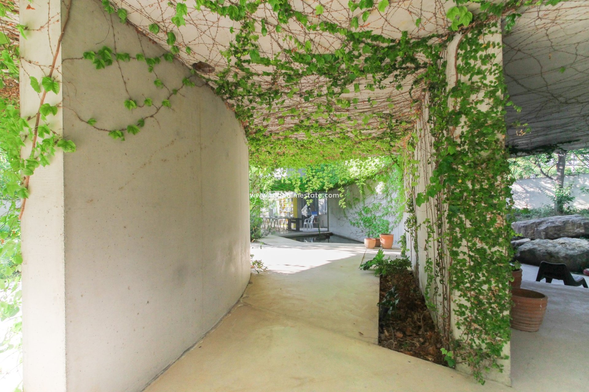 Reventa - Villa -
Alicante - Inland