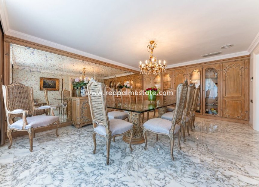 Reventa - Villa -
Alicante - Playa San Juan