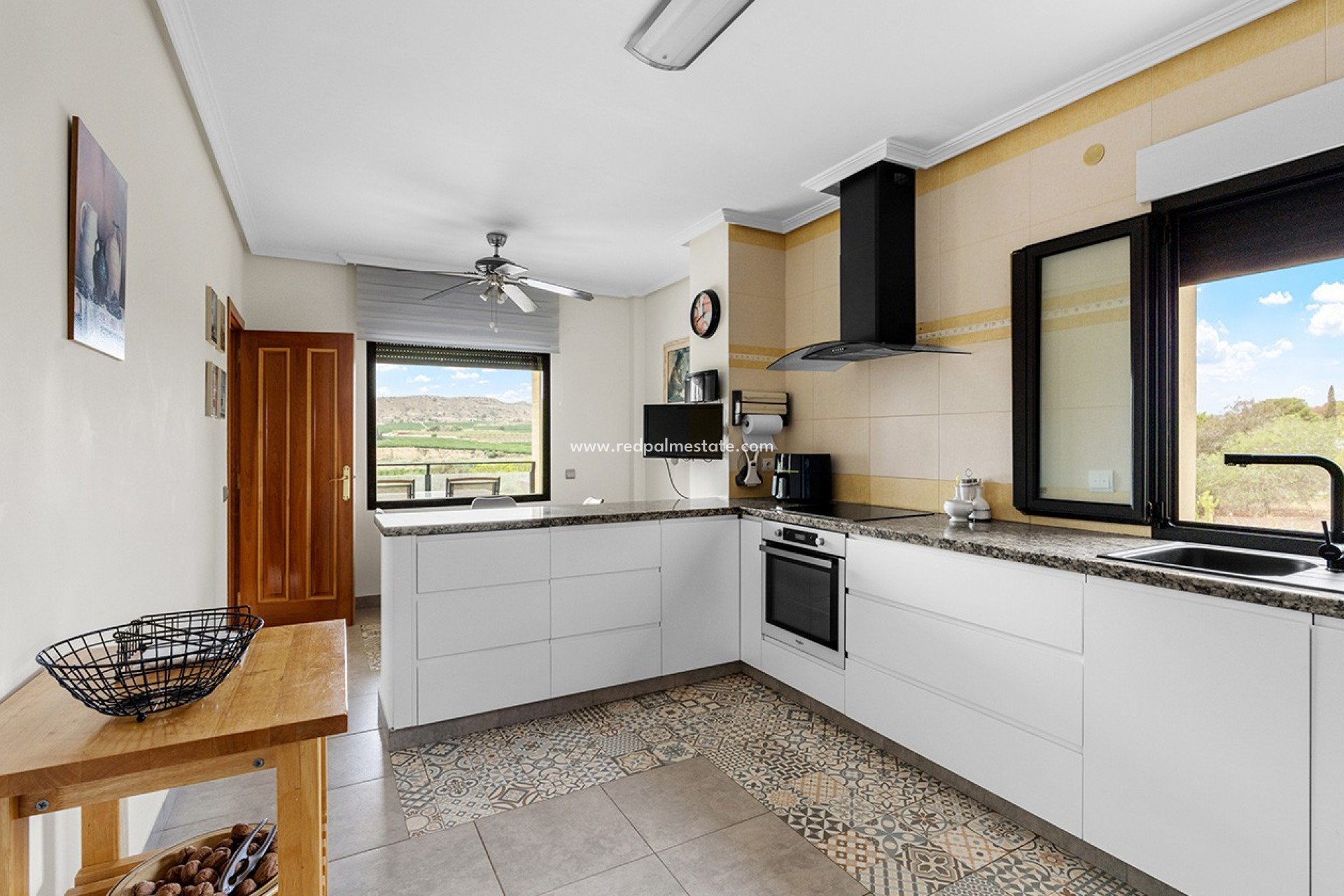 Reventa - Villa -
Alicante - Rebolledo