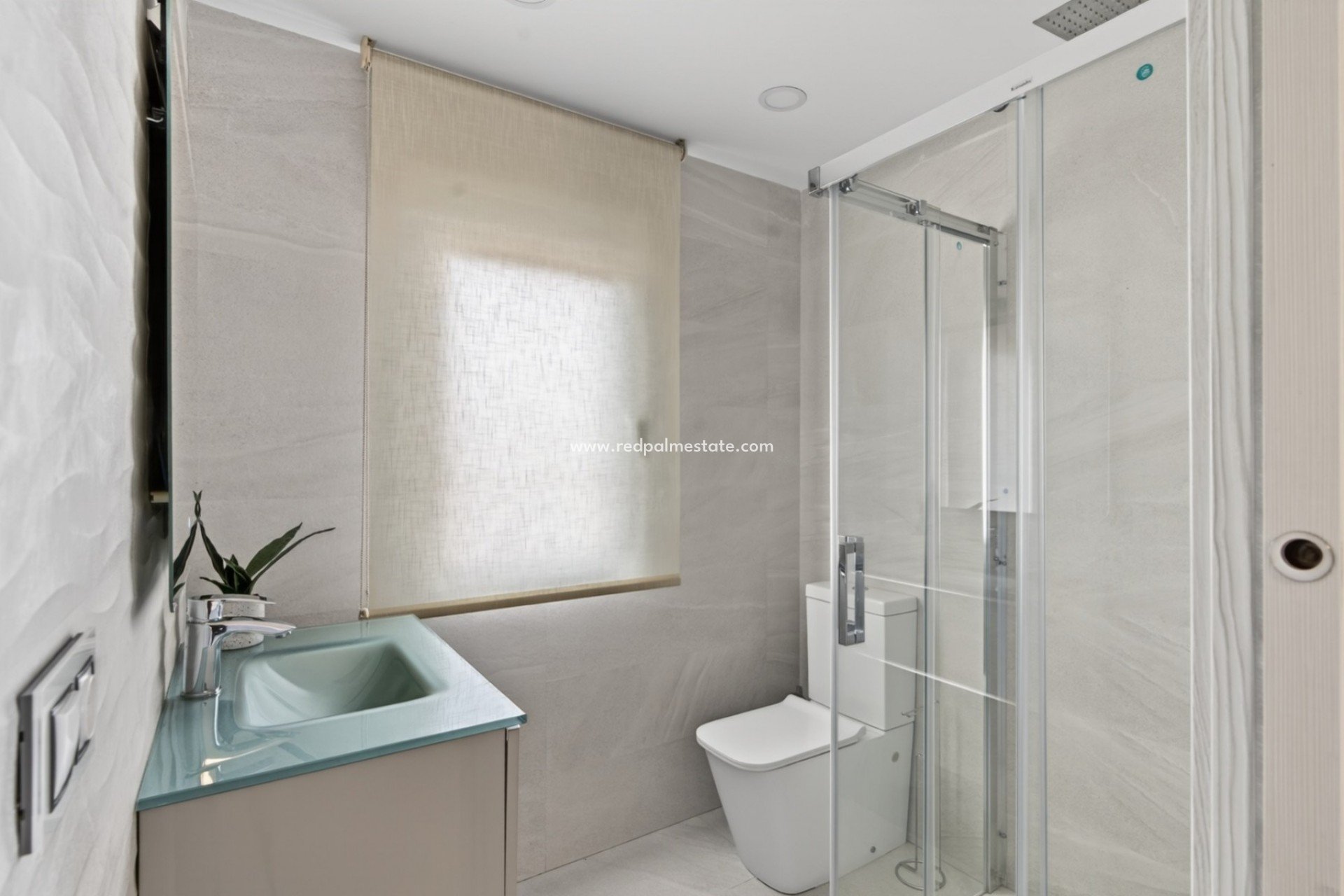 Reventa - Villa -
Alicante - Rebolledo