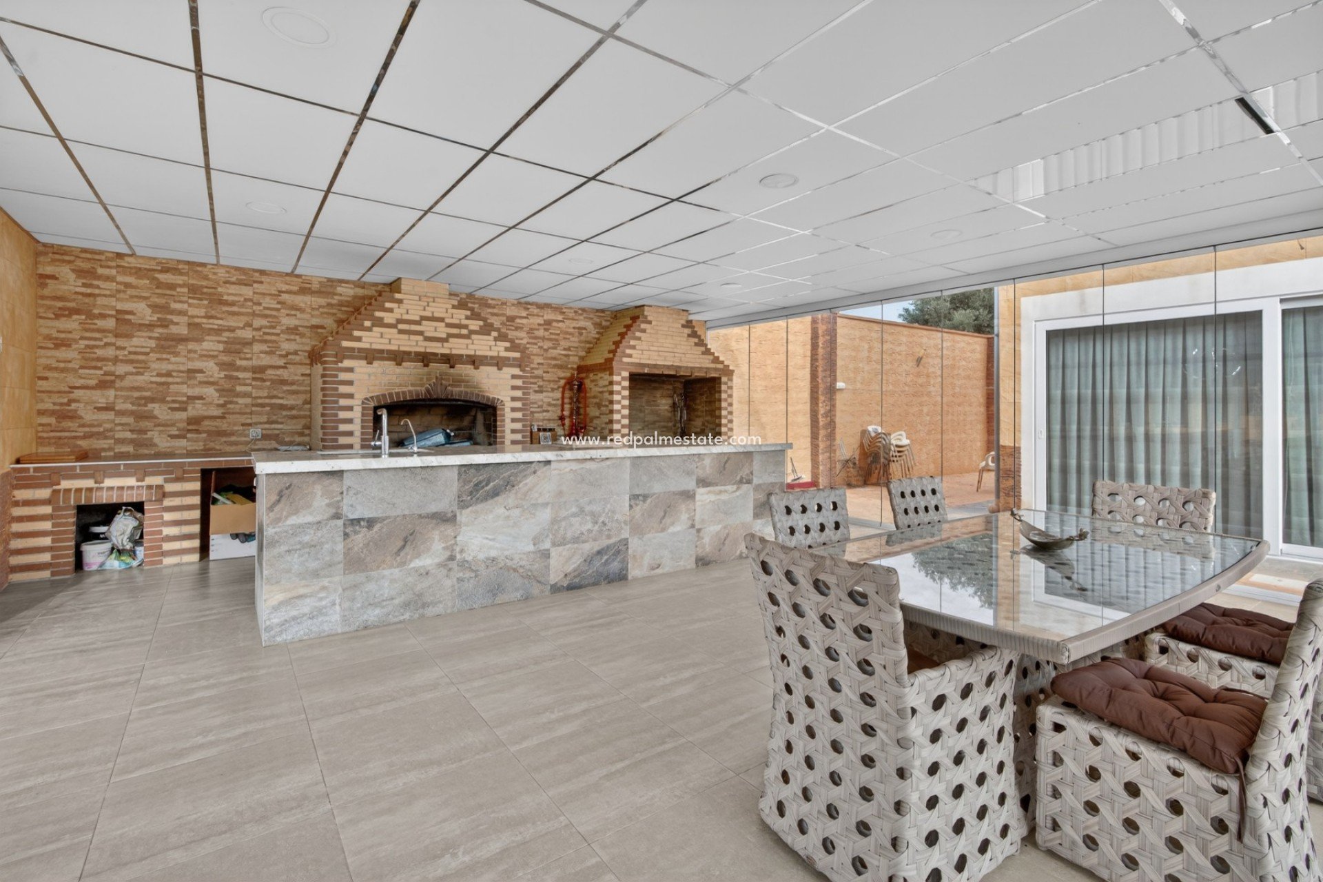 Reventa - Villa -
Alicante - Rebolledo