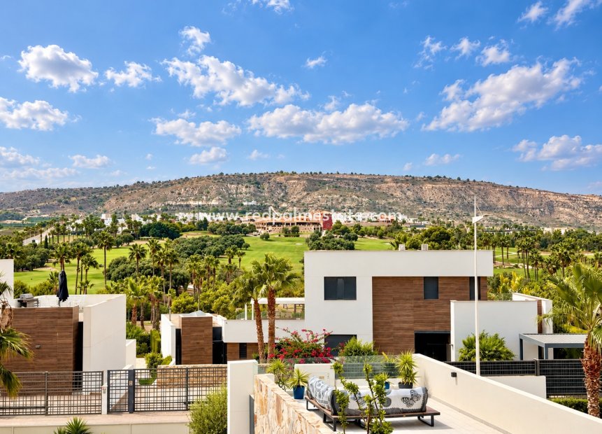 Reventa - Villa -
Alicante