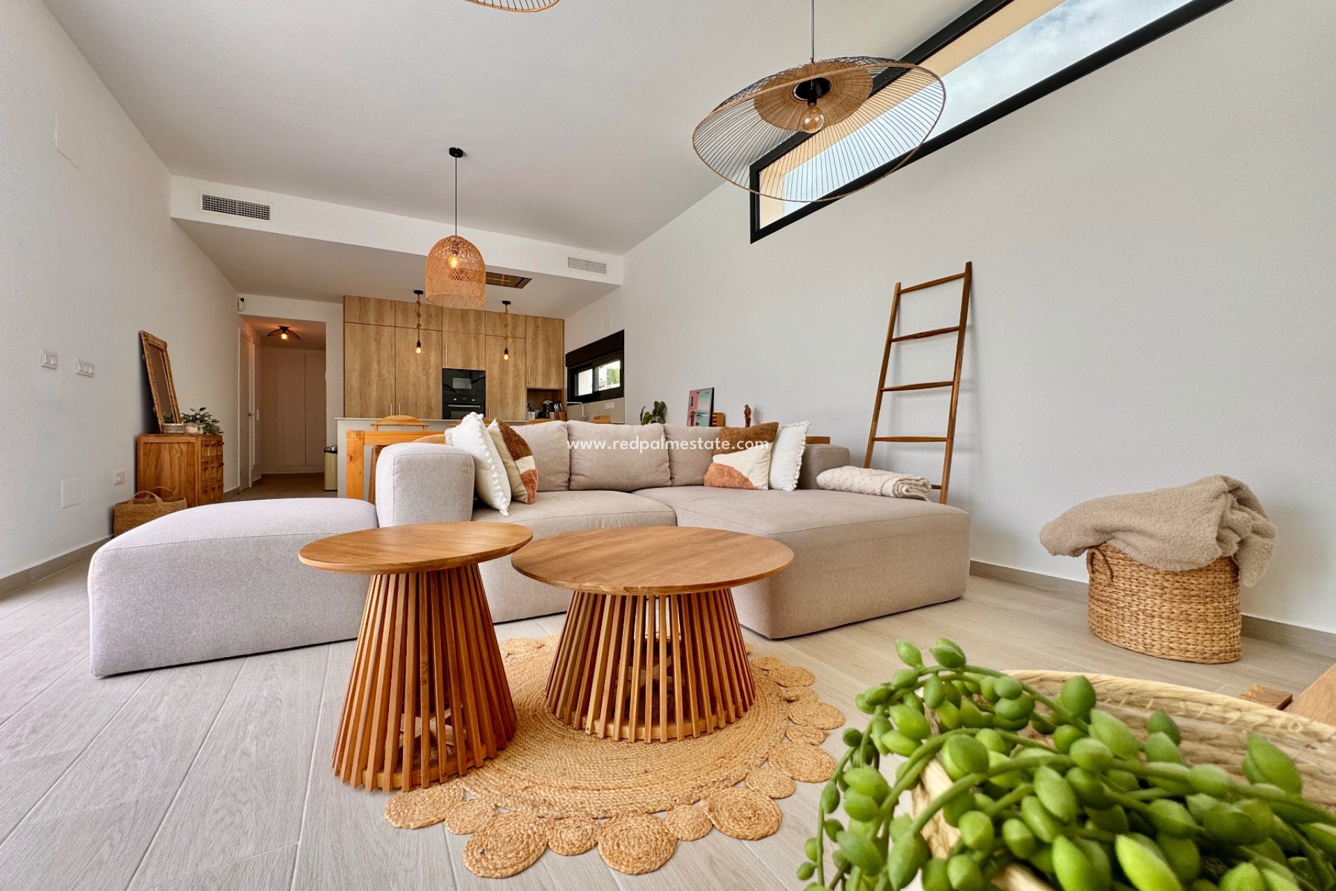 Reventa - Villa -
Alicante