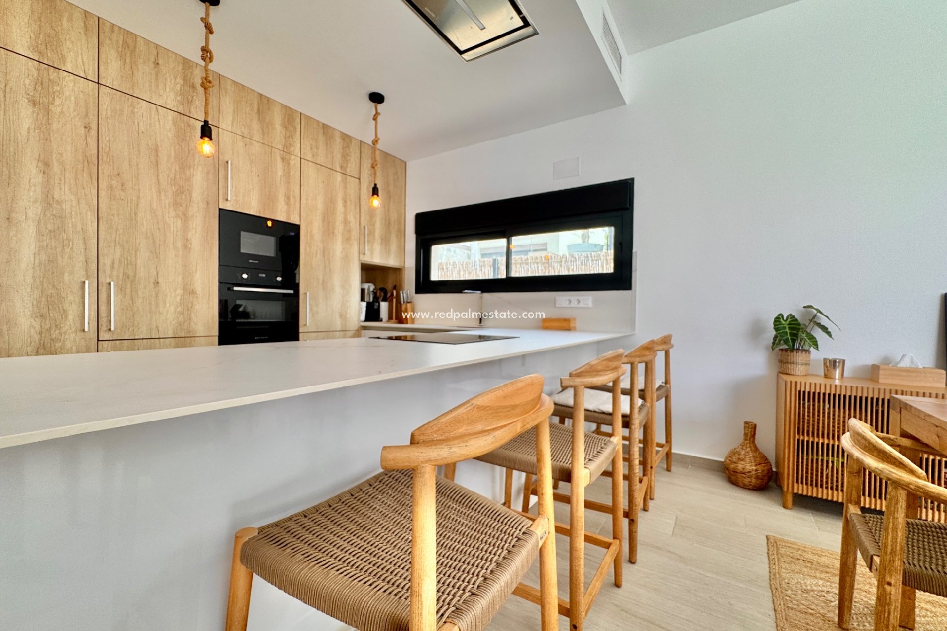 Reventa - Villa -
Alicante