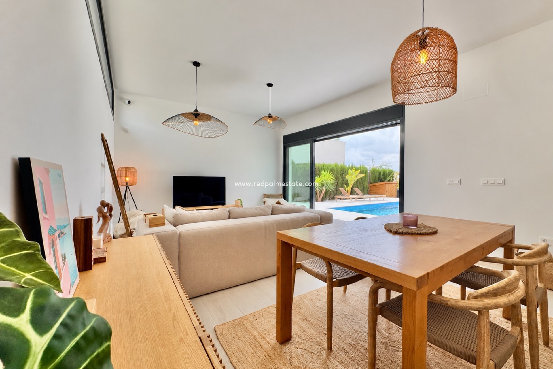 Reventa - Villa -
Alicante