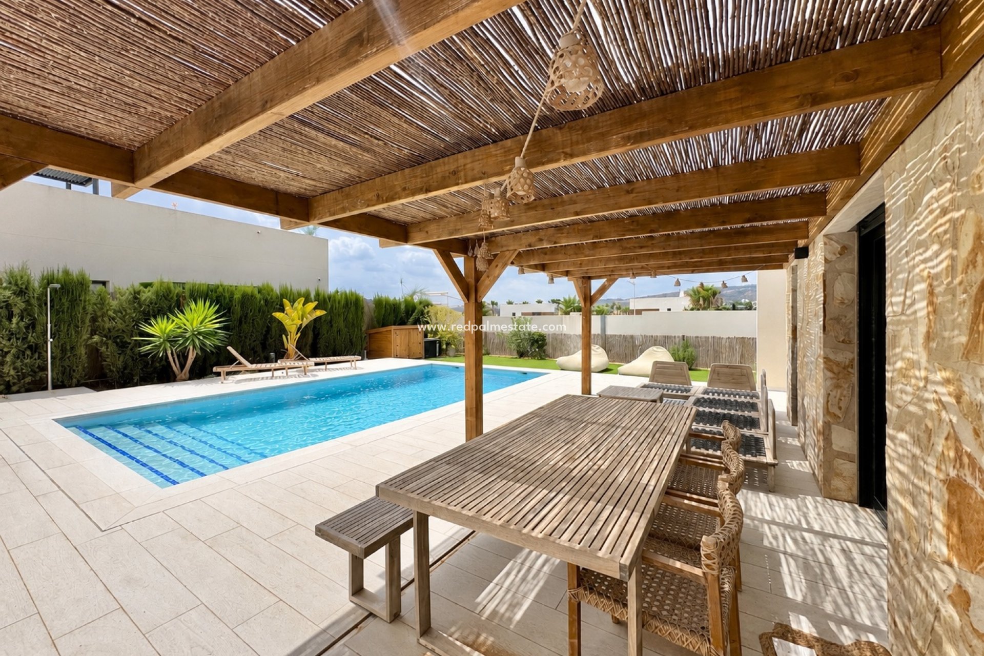 Reventa - Villa -
Alicante