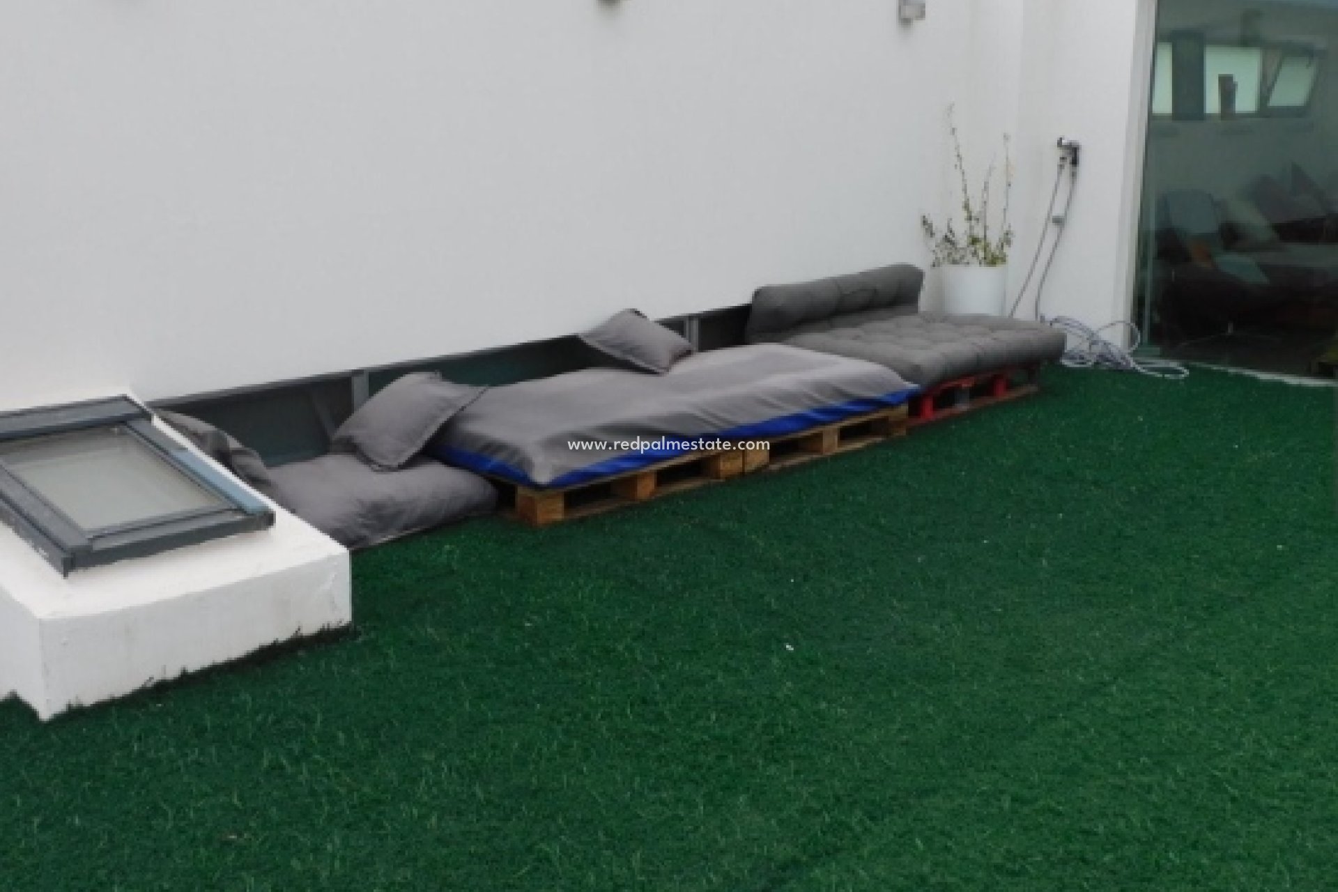 Reventa - Villa -
Alicante