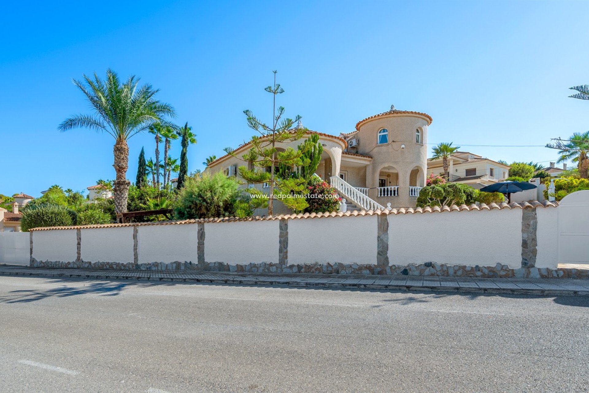 Reventa - Villa -
Almoradí - Inland