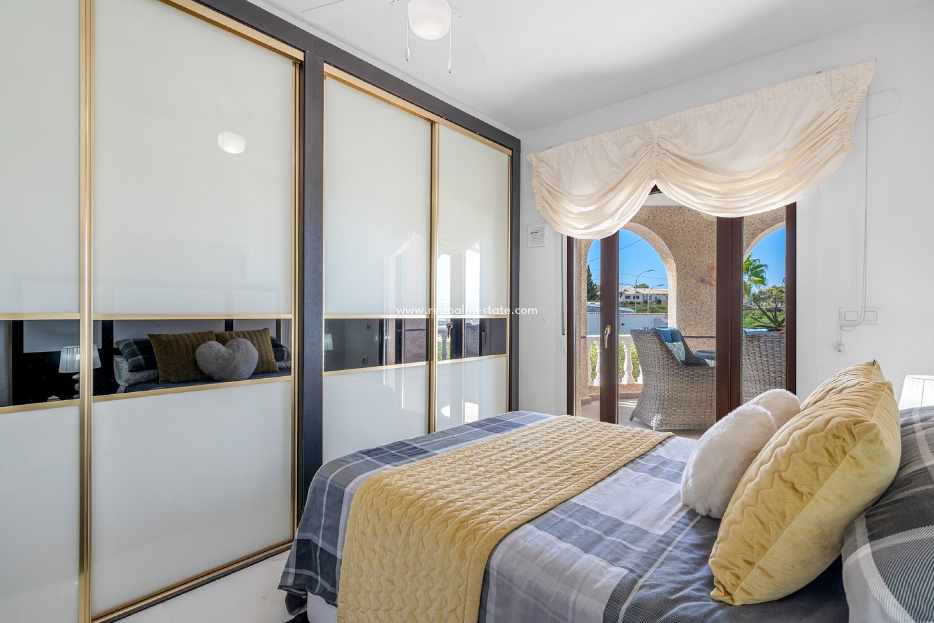 Reventa - Villa -
Almoradí - Inland