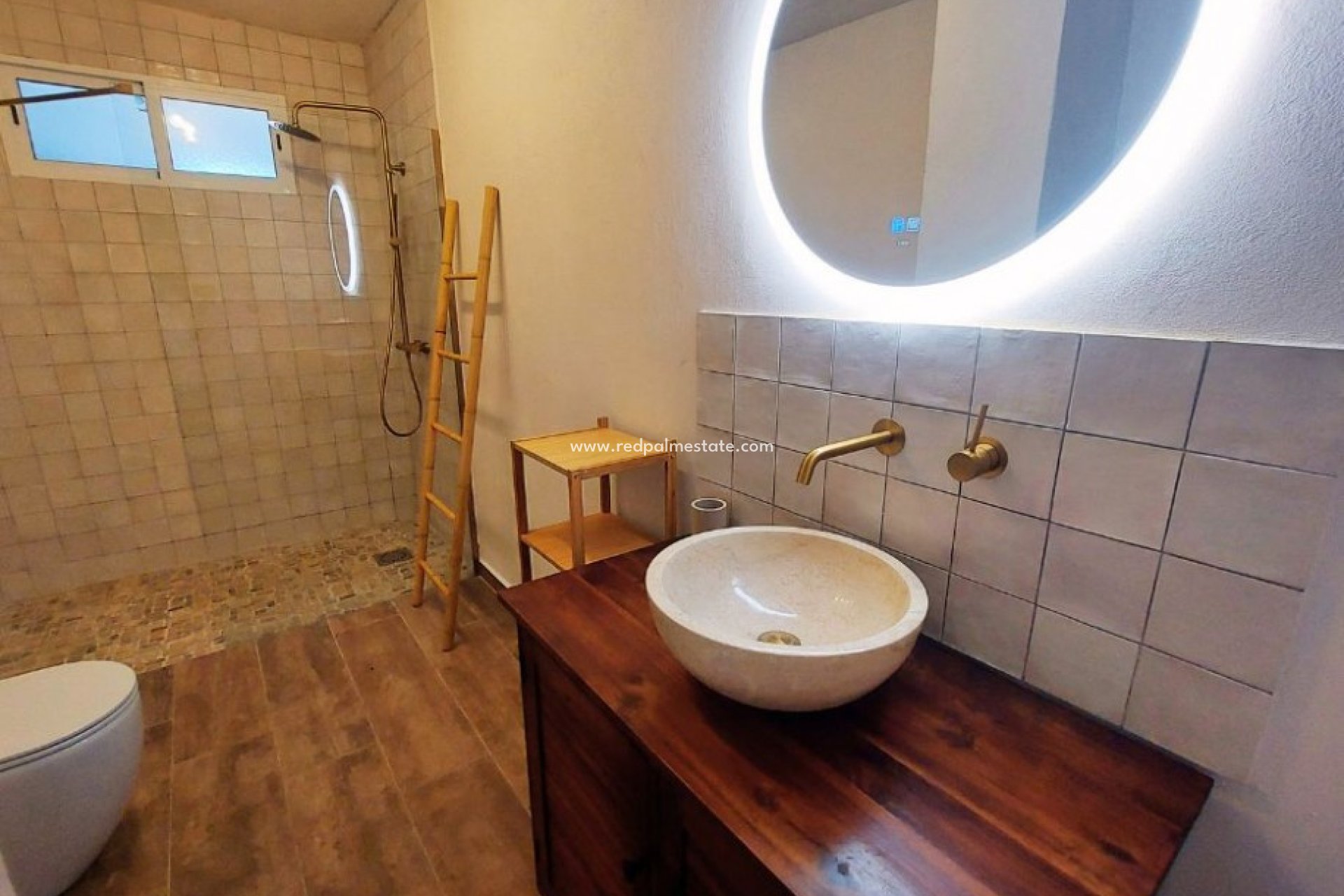 Reventa - Villa -
Altea