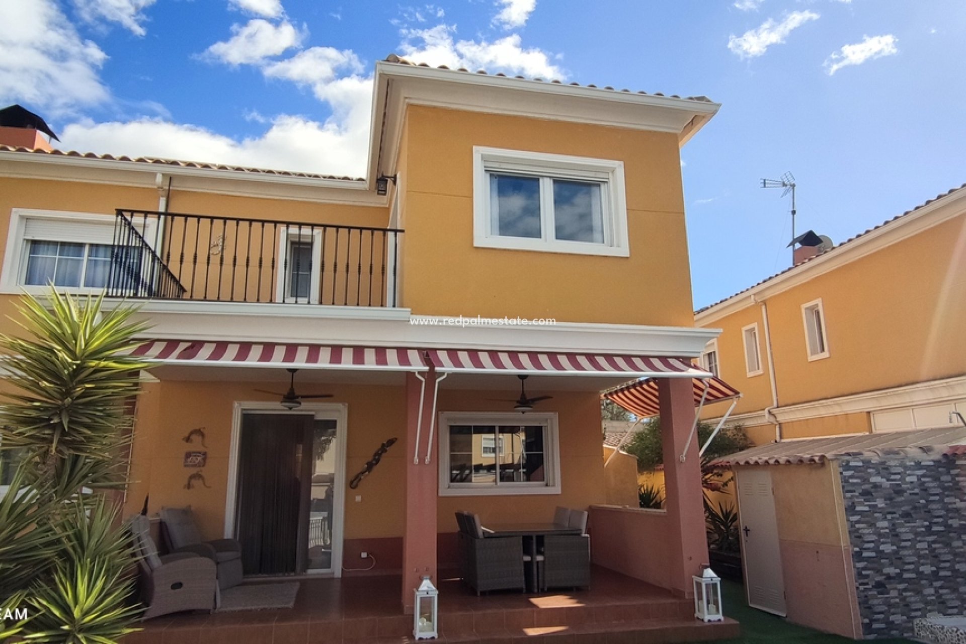 Reventa - Villa -
Aspe