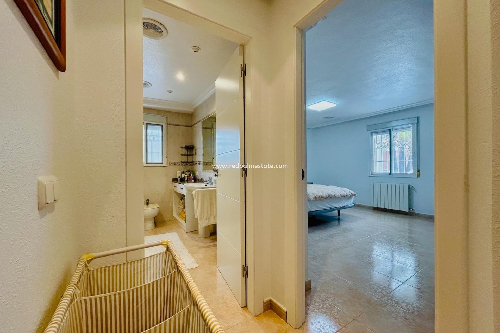 Reventa - Villa -
Benferri