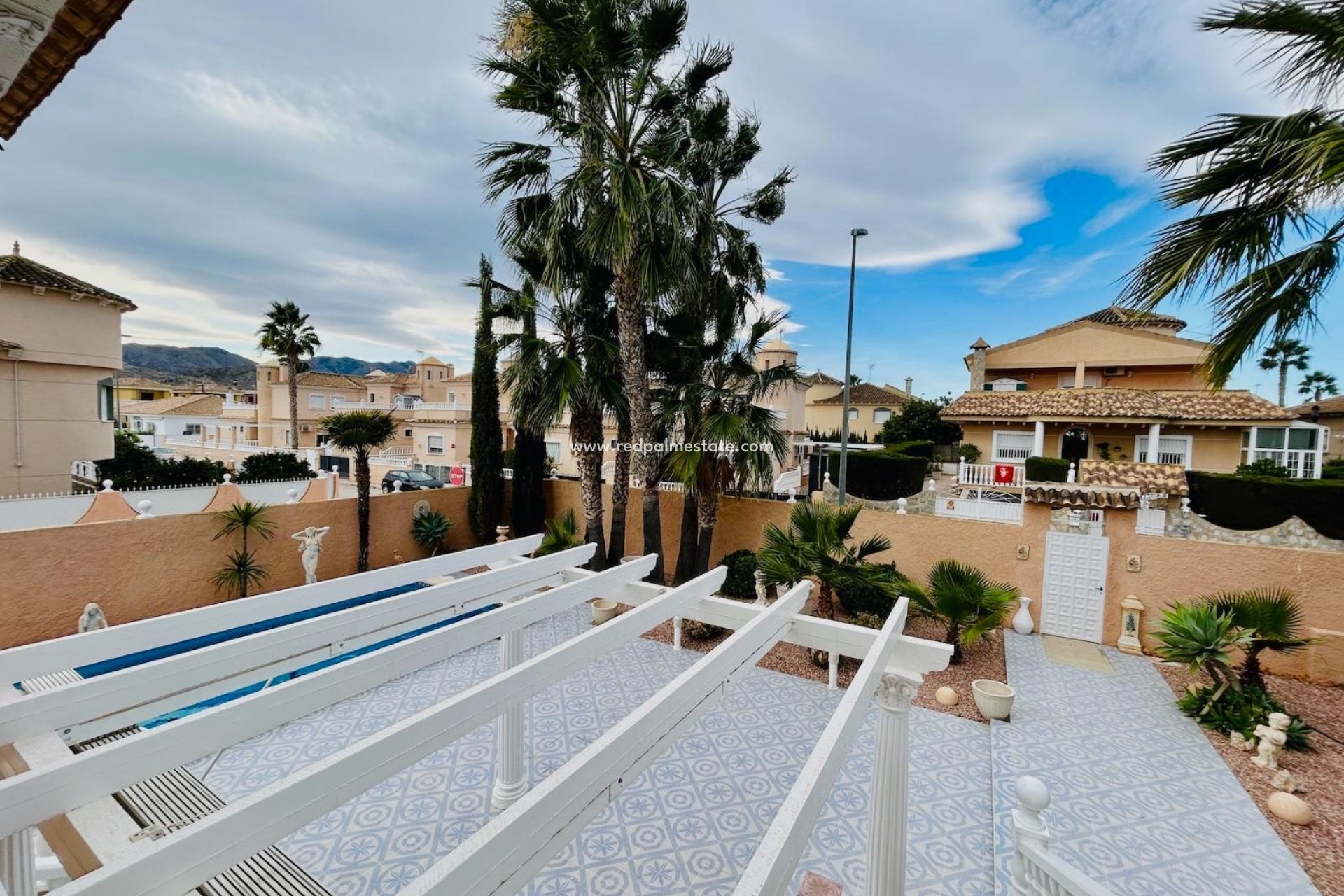 Reventa - Villa -
Benferri