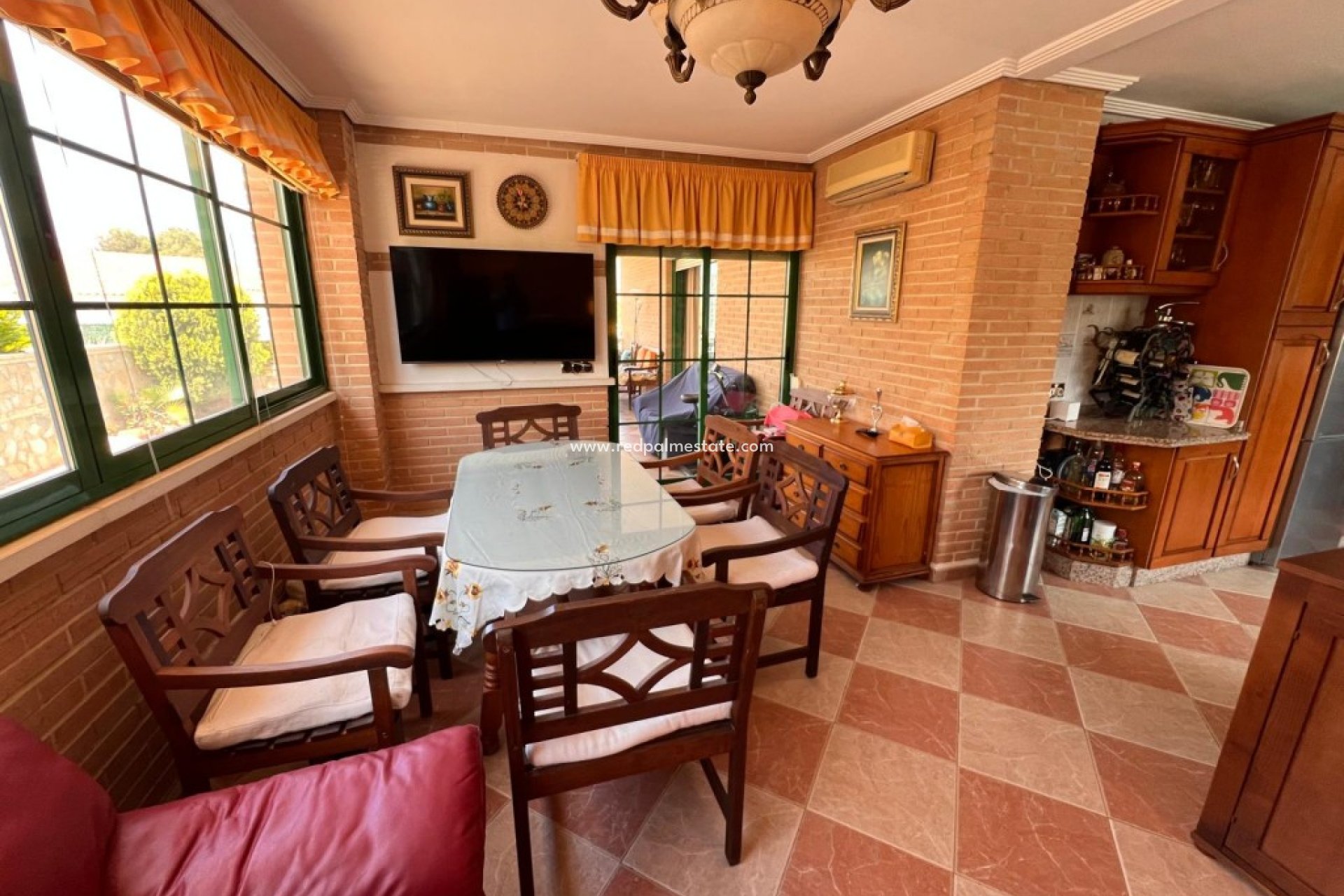 Reventa - Villa -
Benidorm - Costa Blanca