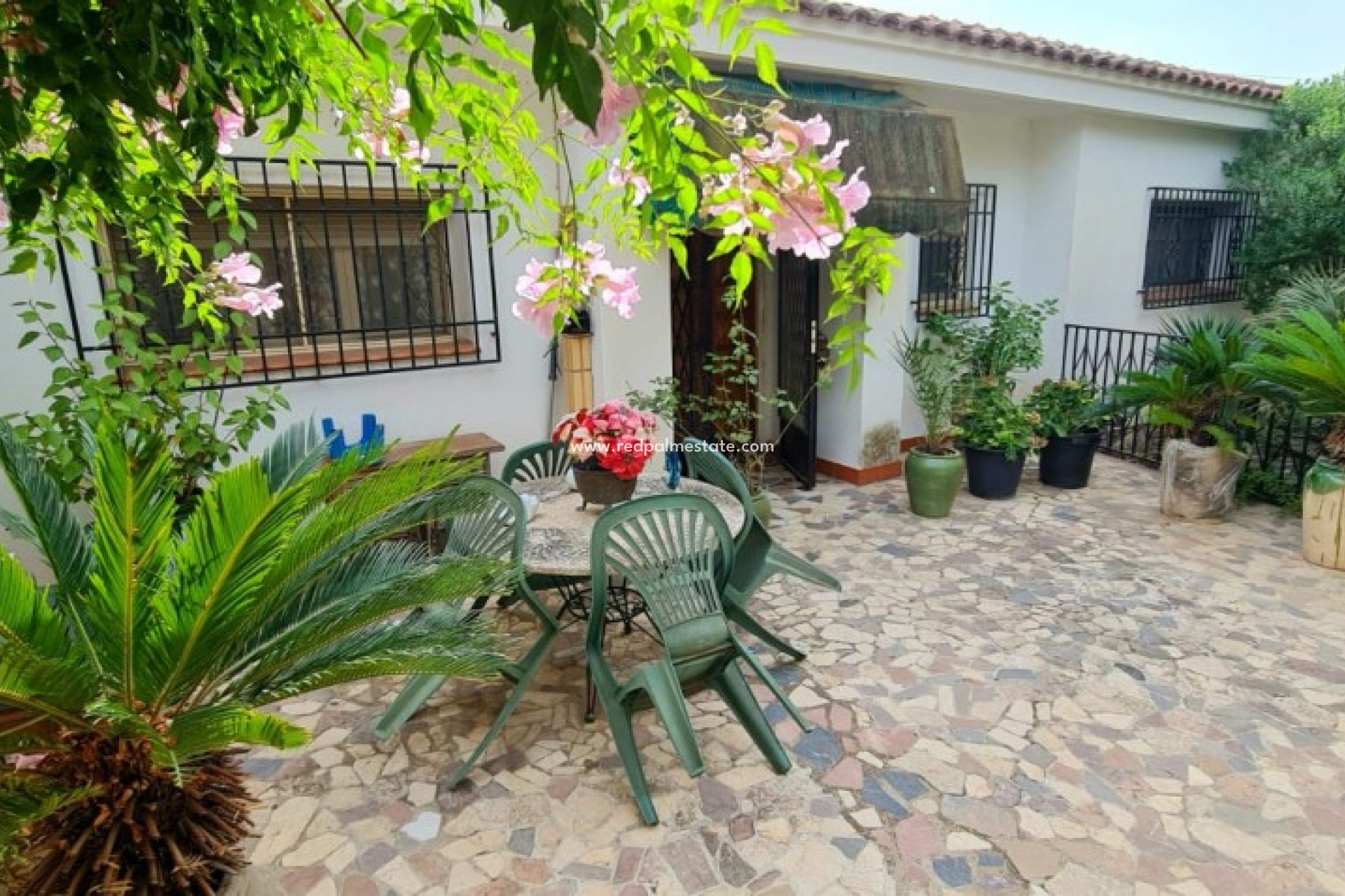 Reventa - Villa -
Benidorm - Costa Blanca