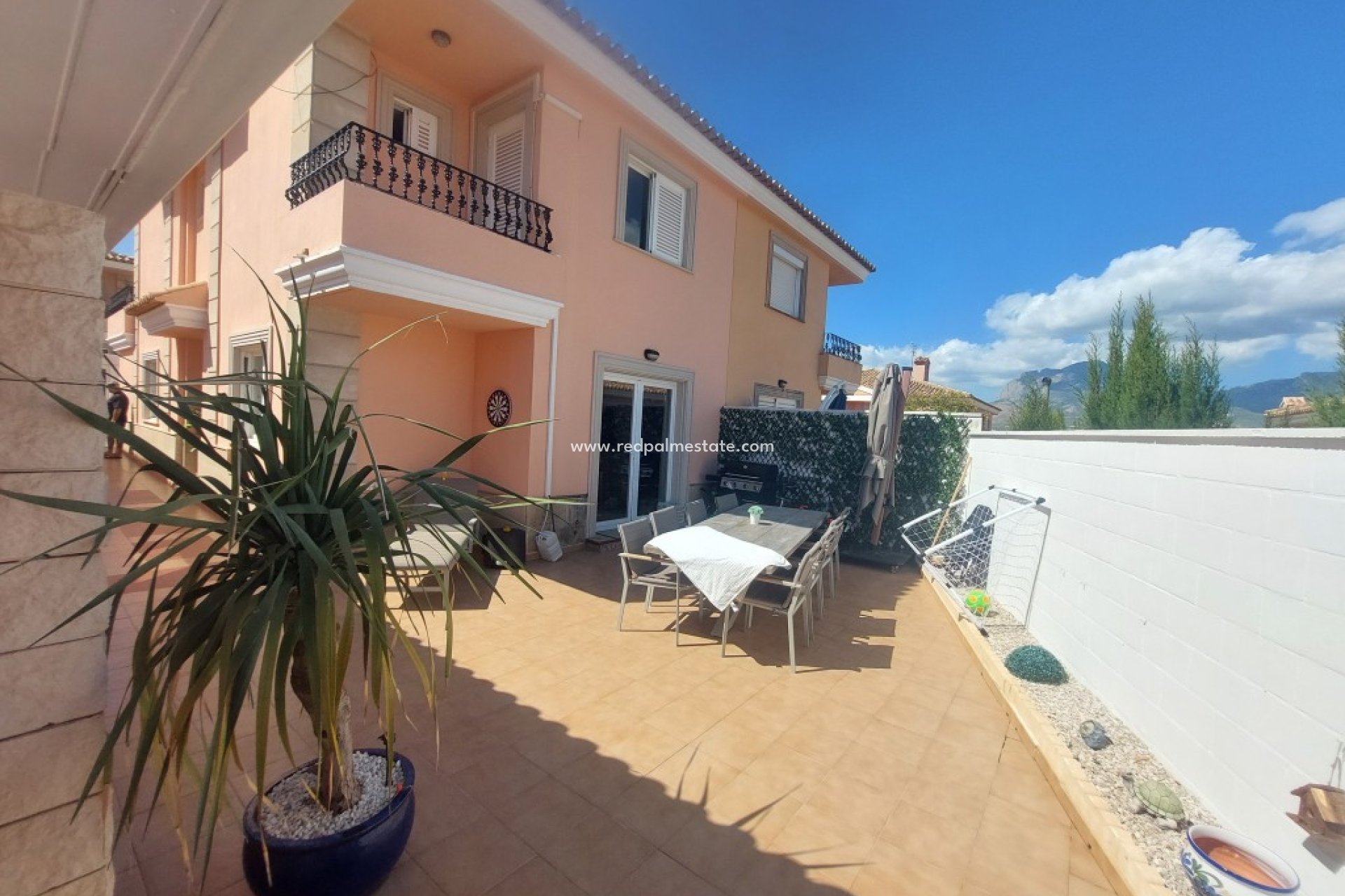 Reventa - Villa -
Benidorm - Costa Blanca