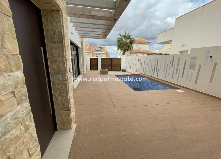 Reventa - Villa -
Benijofar - Costa Blanca