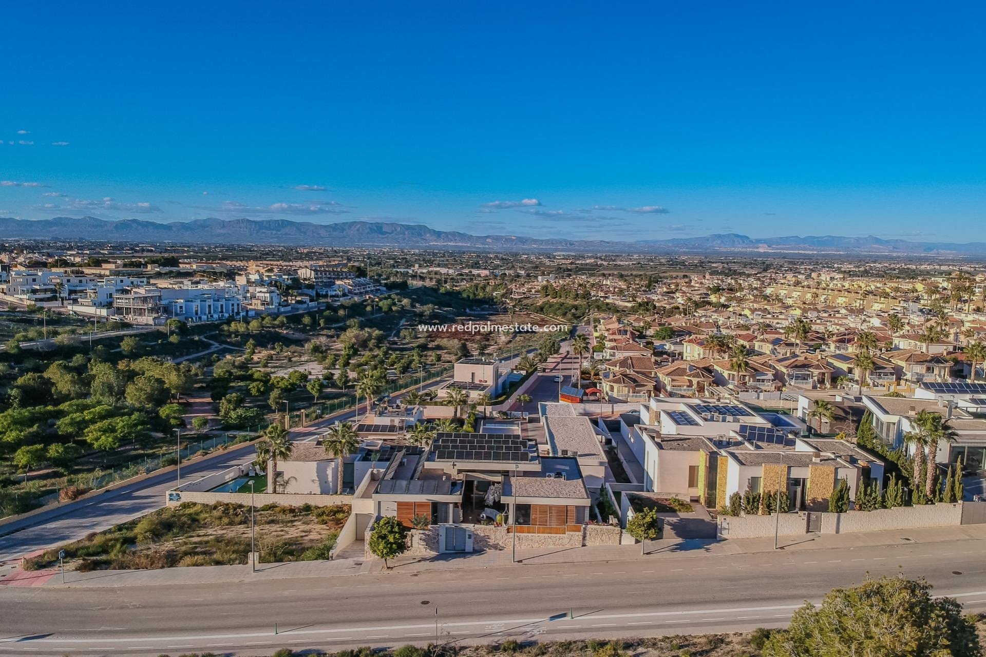 Reventa - Villa -
Benijofar - Residencial Benimar