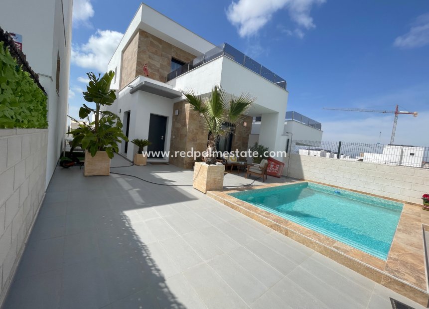 Reventa - Villa -
Benijofar