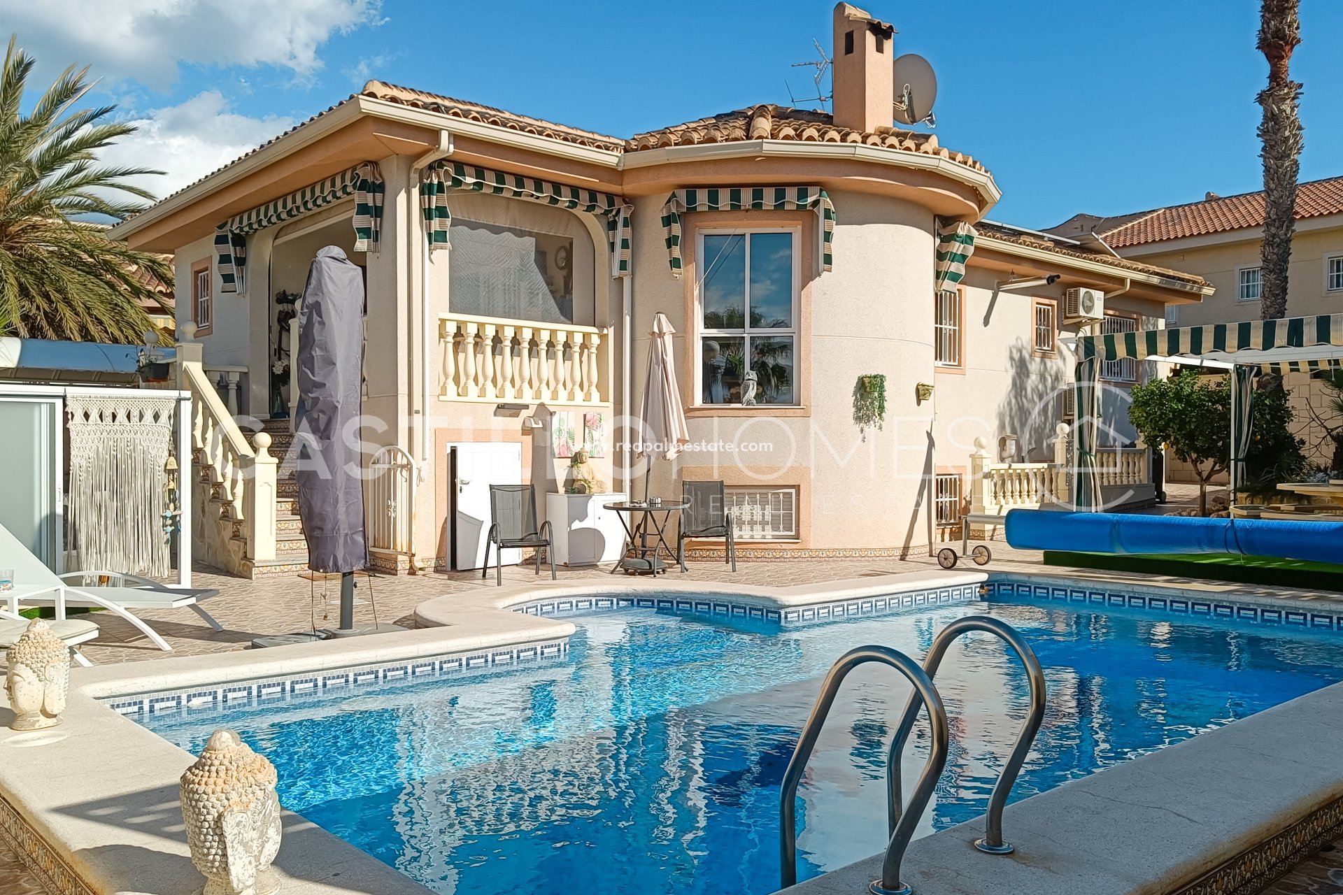 Reventa - Villa -
Benijofar