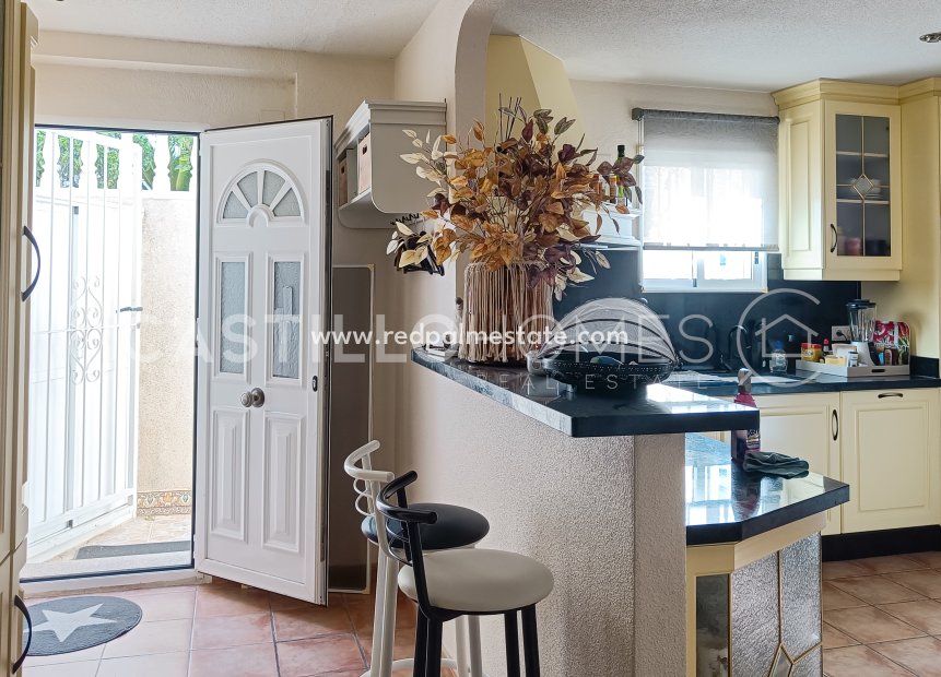 Reventa - Villa -
Benijofar