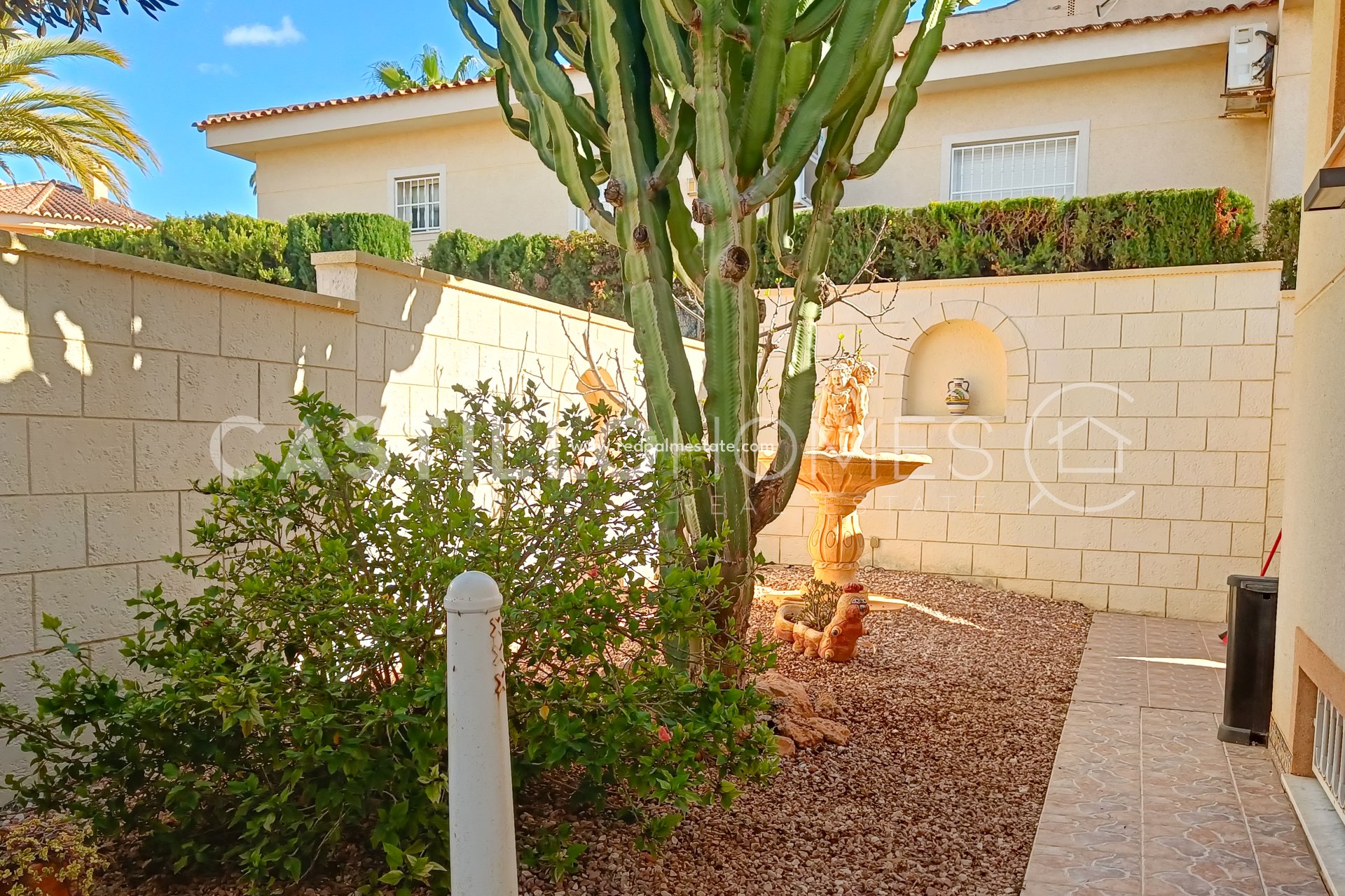 Reventa - Villa -
Benijofar