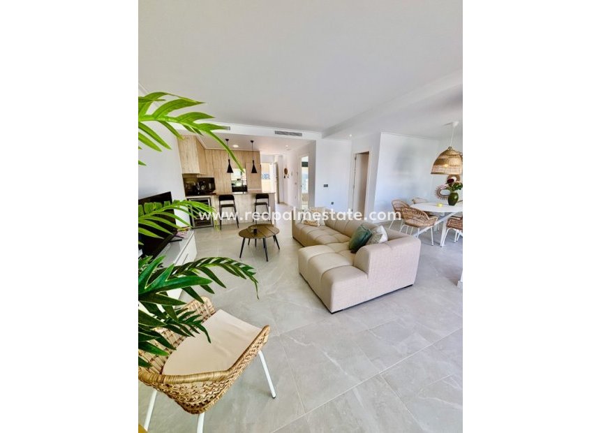 Reventa - Villa -
Benijofar