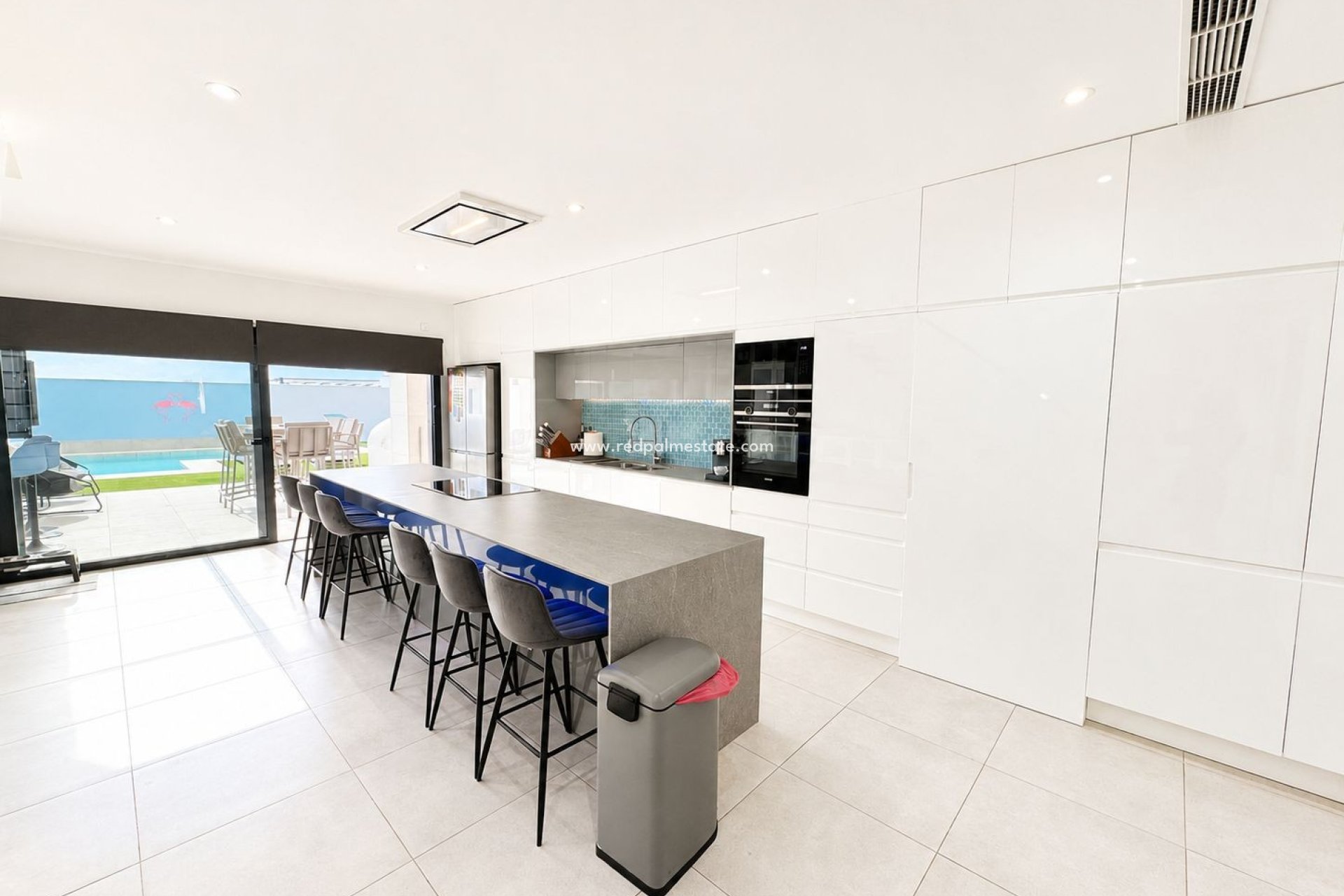 Reventa - Villa -
Benijofar