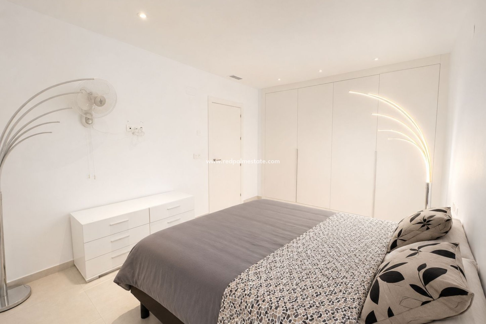 Reventa - Villa -
Benijofar