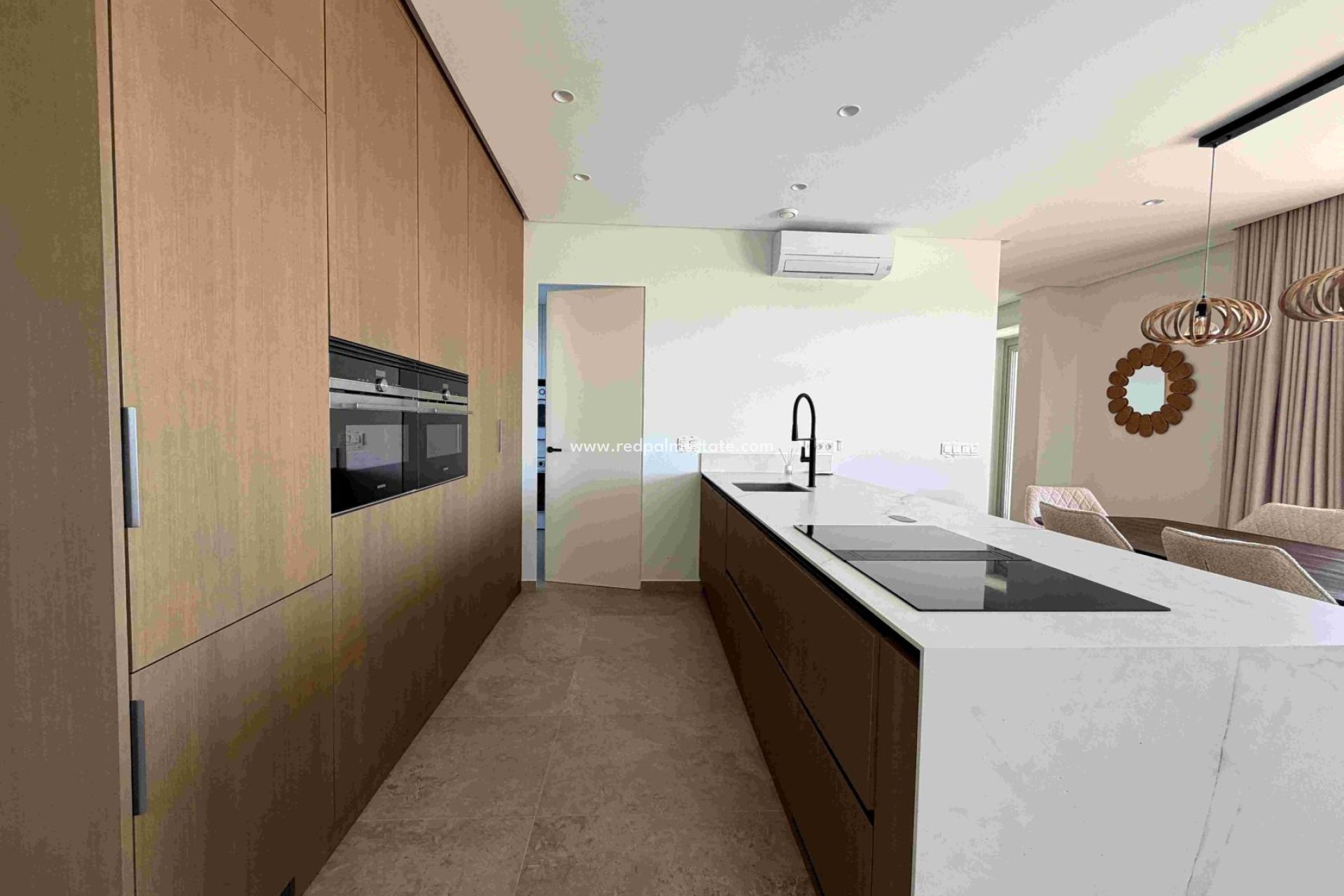Reventa - Villa -
Benijofar