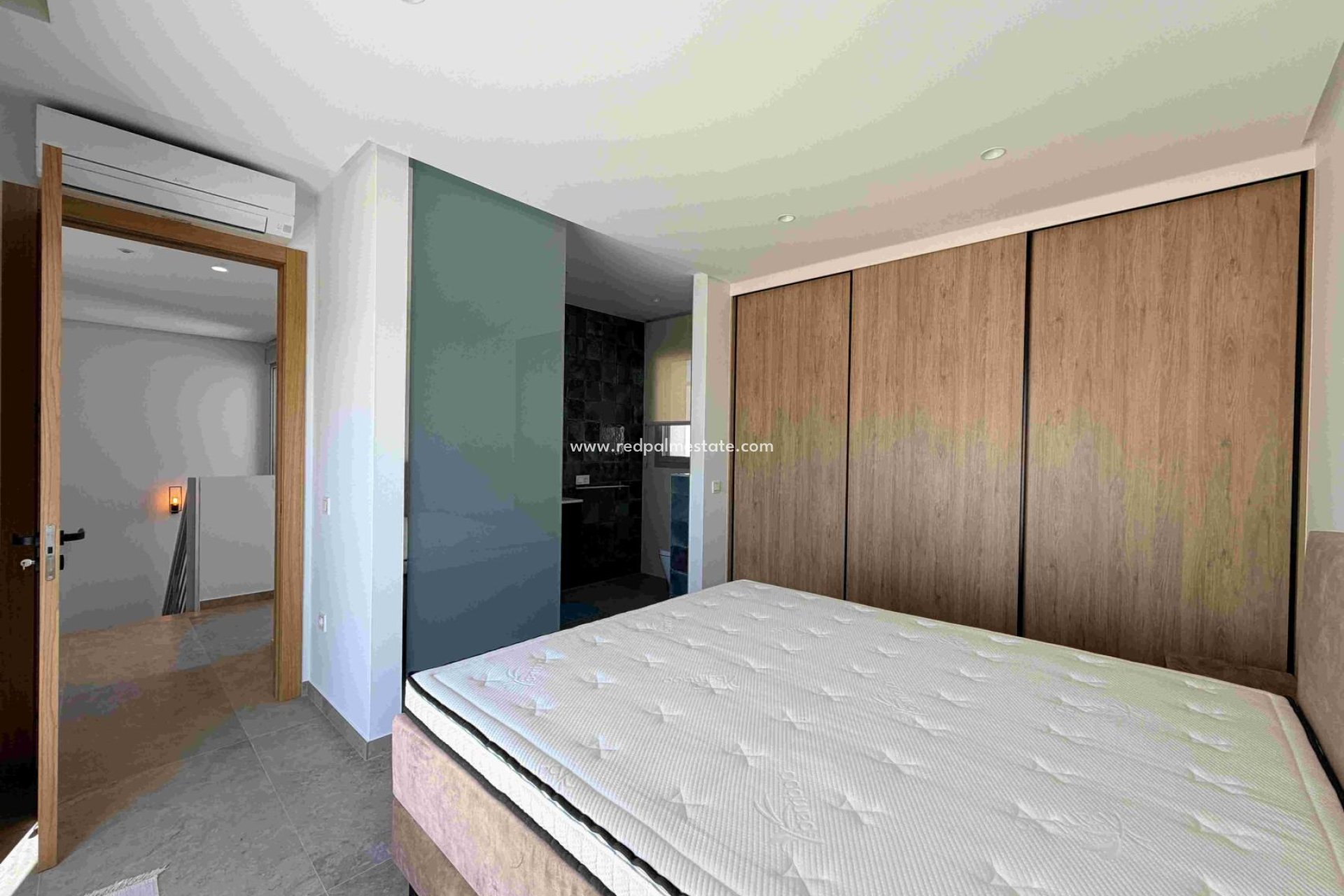 Reventa - Villa -
Benijofar