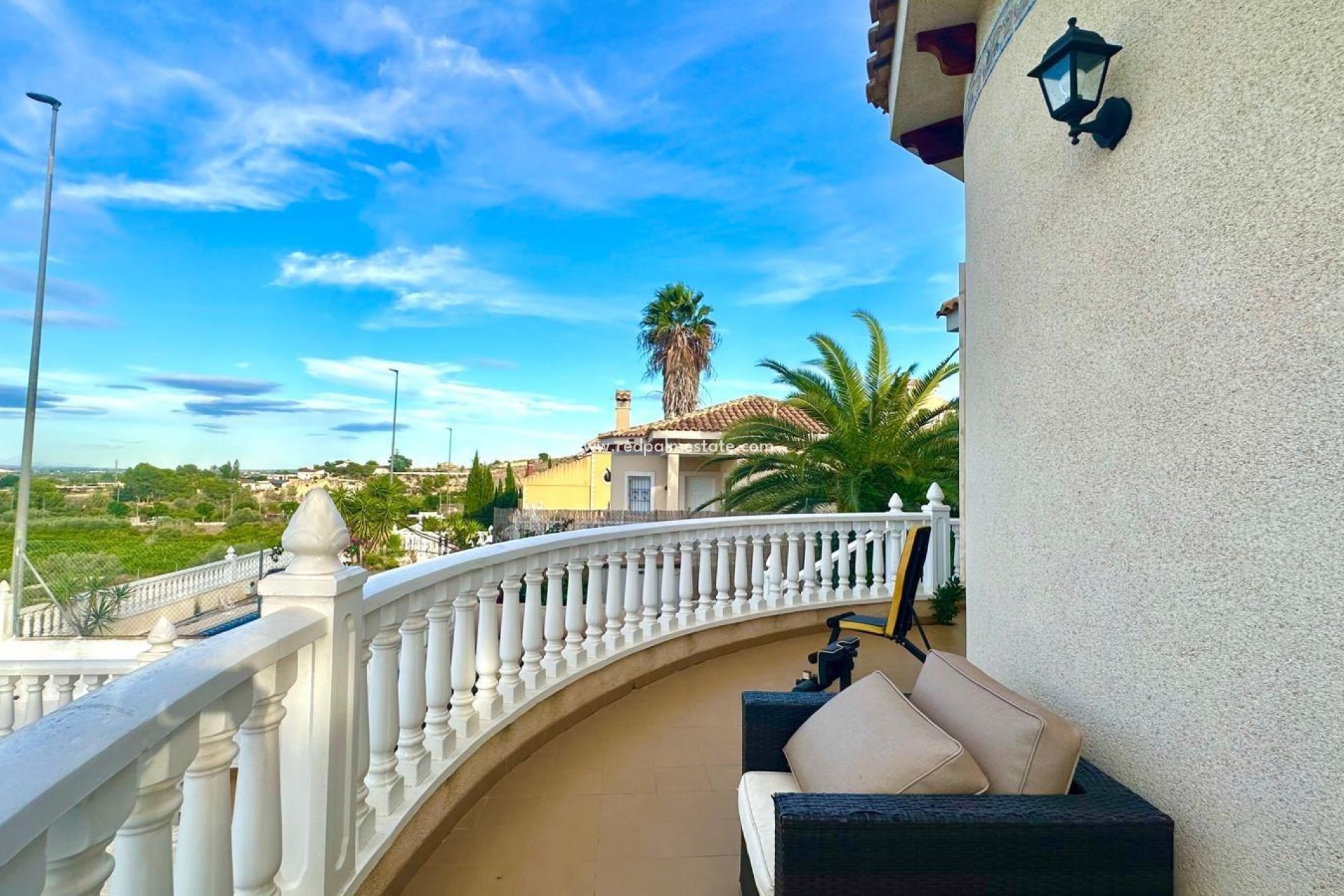 Reventa - Villa -
Bigastro - Comunidad Valenciana