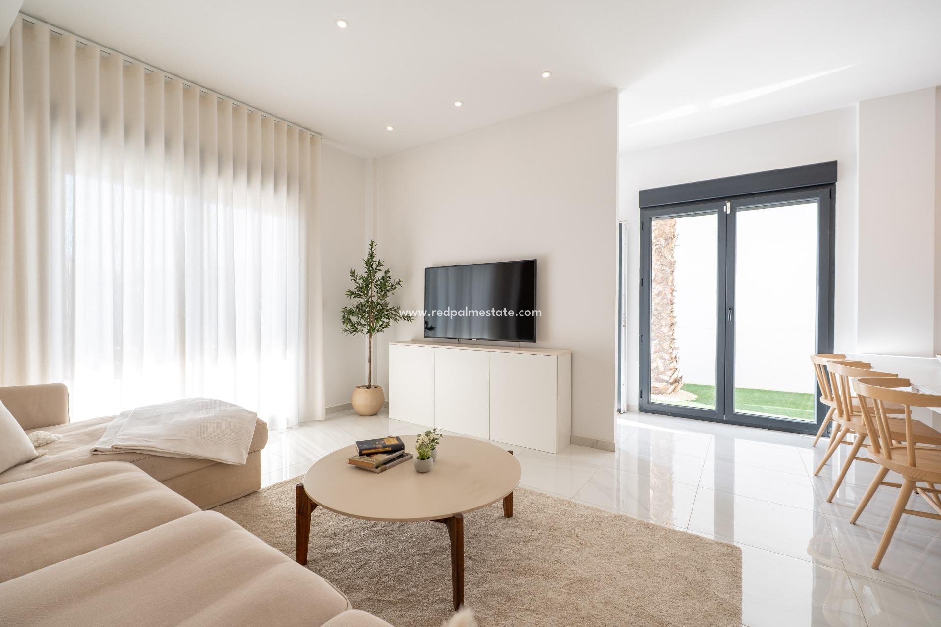 Reventa - Villa -
Bigastro - D6