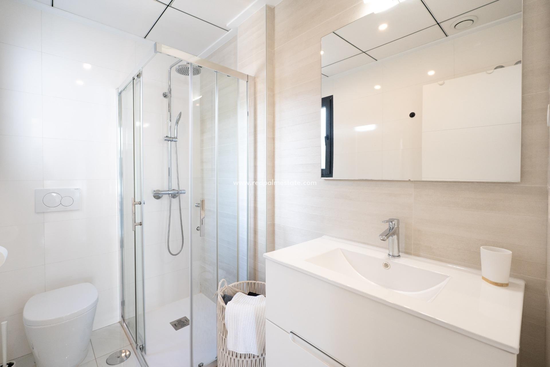 Reventa - Villa -
Bigastro - D6