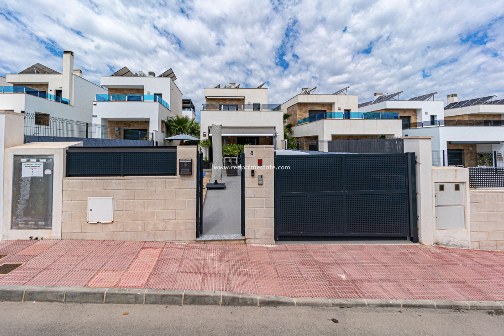 Reventa - Villa -
Bigastro