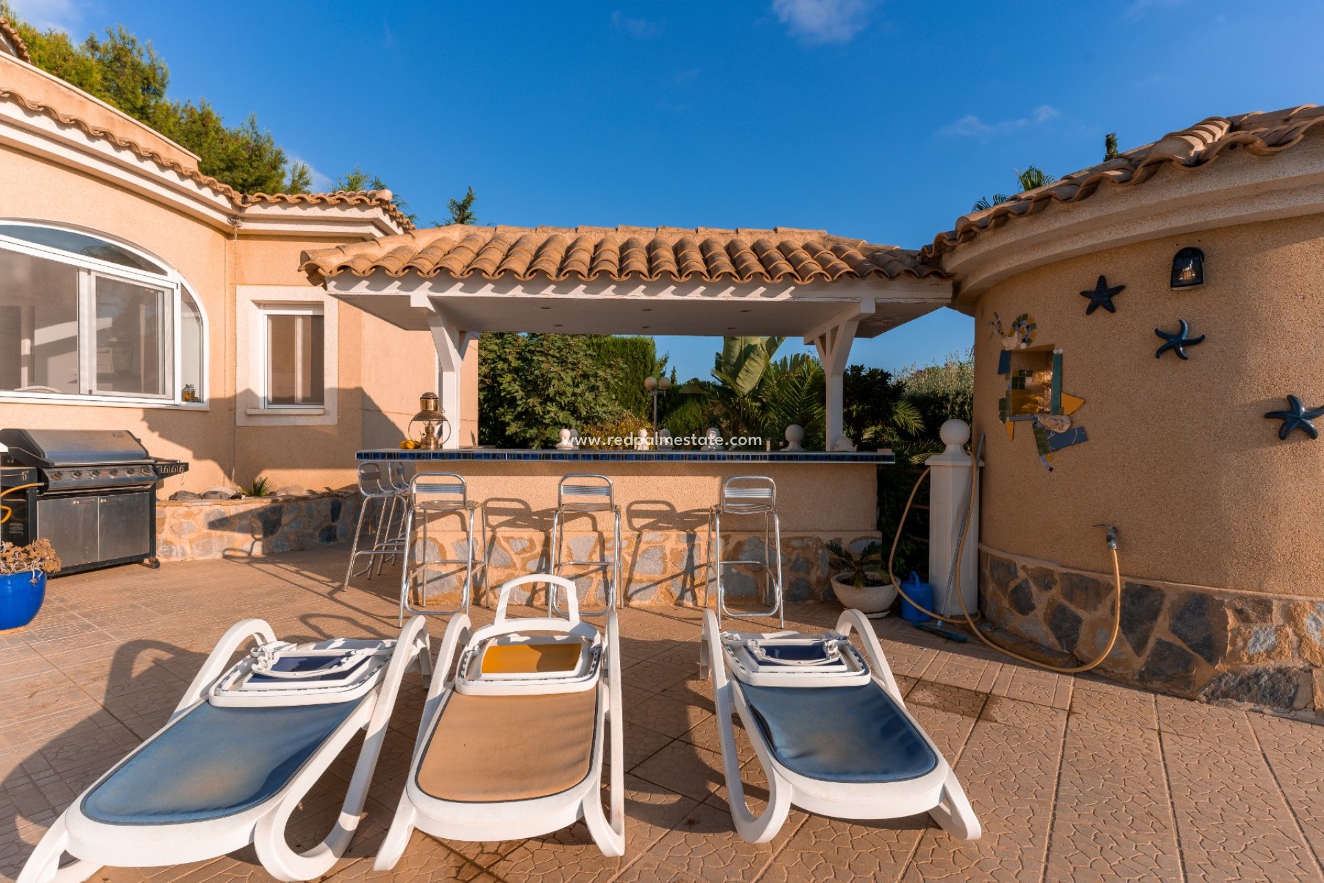 Reventa - Villa -
Busot - Costa Blanca