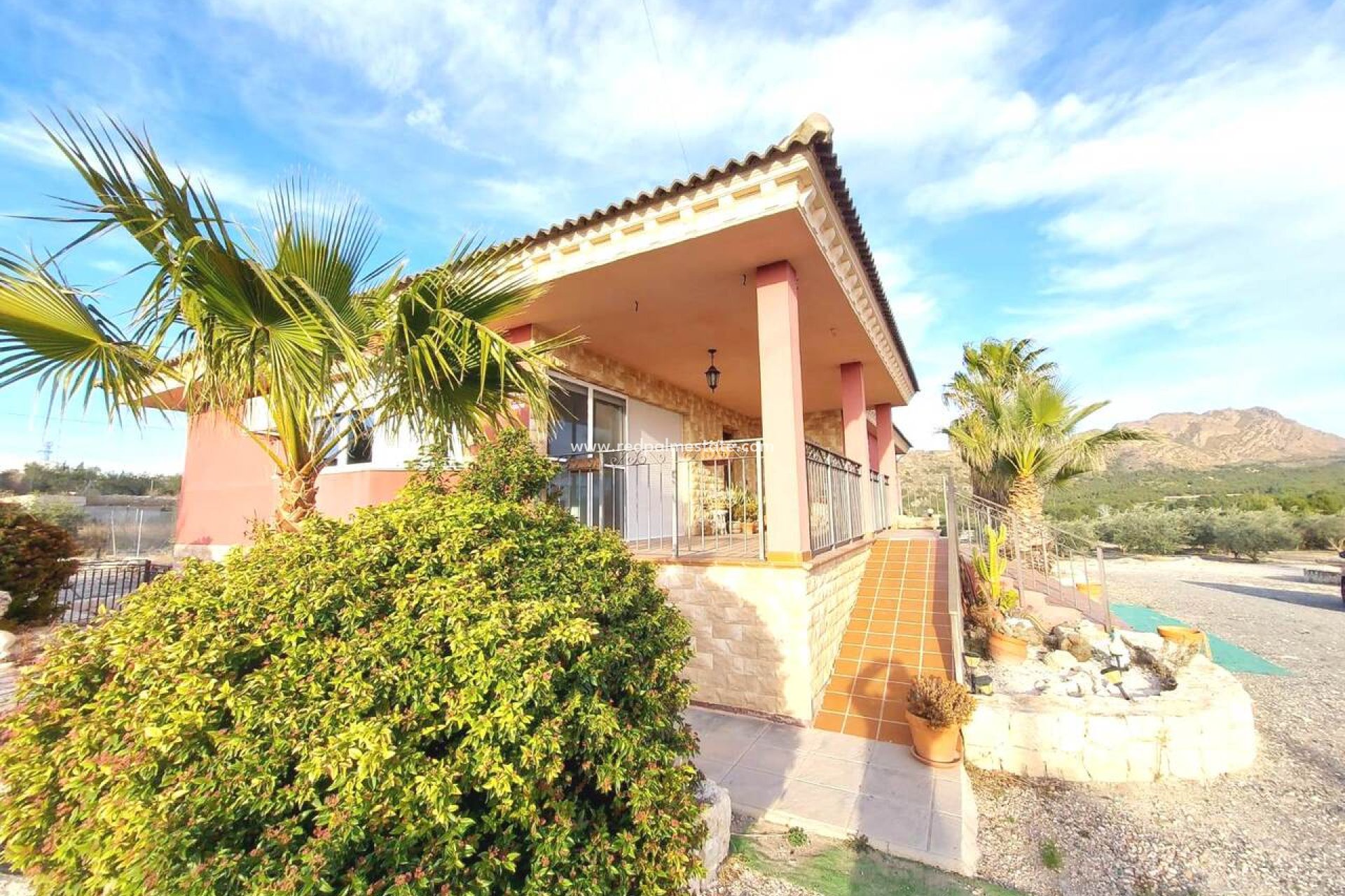Reventa - Villa -
Calasparra - Inland