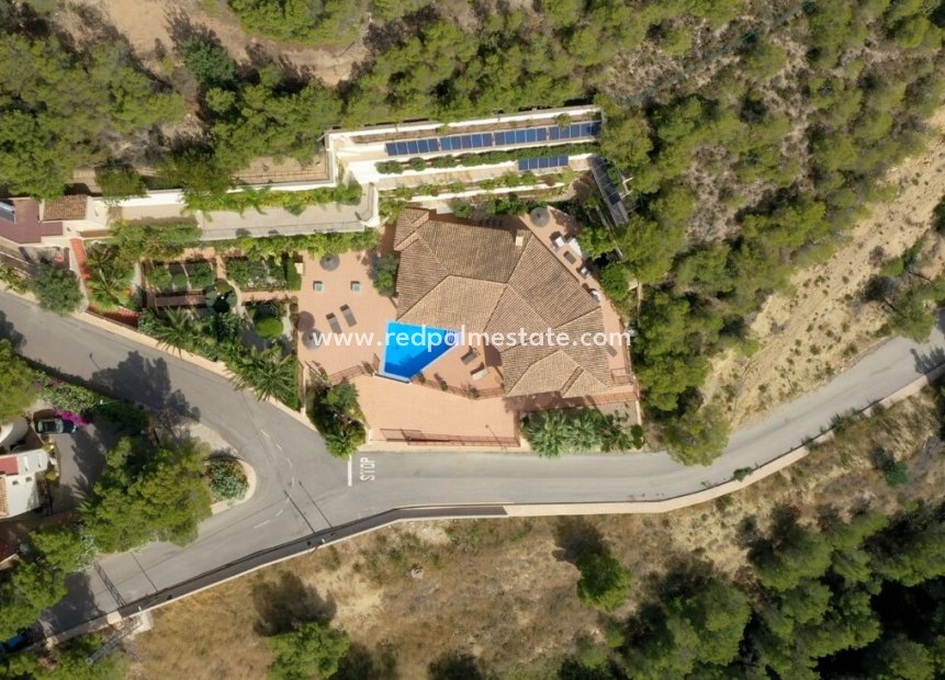 Reventa - Villa -
Callosa D'en Sarria - Costa Blanca