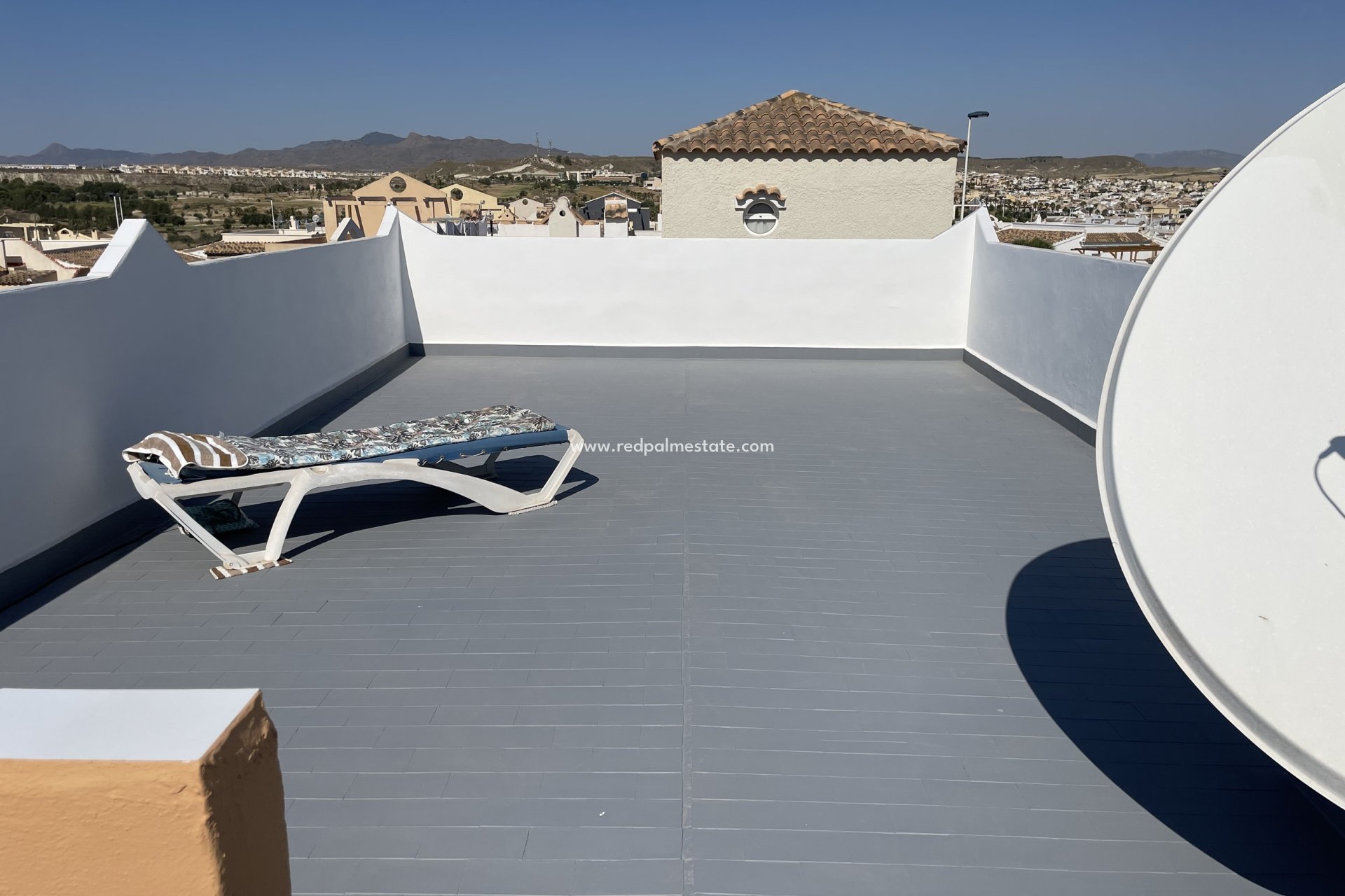 Reventa - Villa -
Camposol - Inland