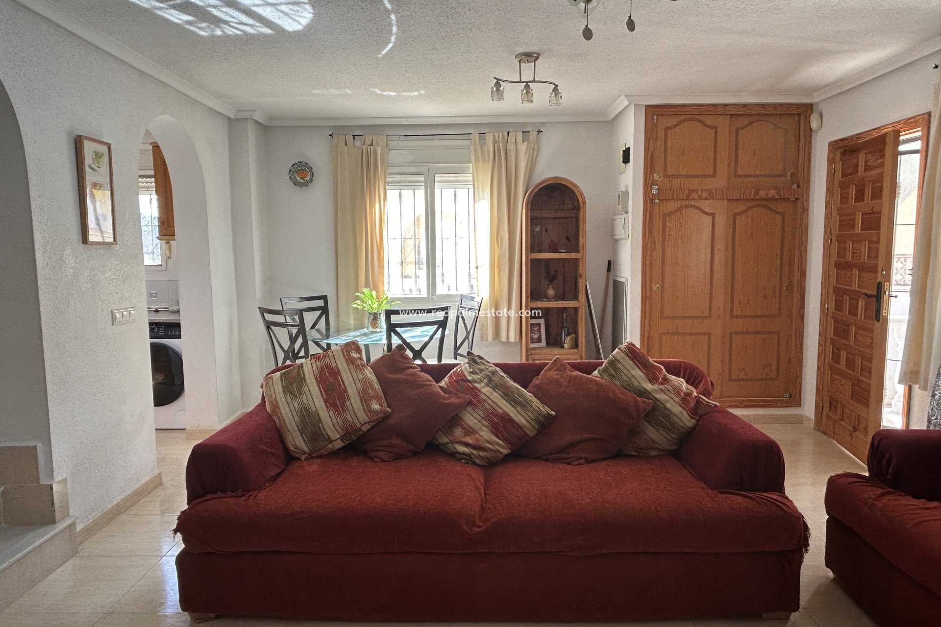 Reventa - Villa -
Camposol - Inland