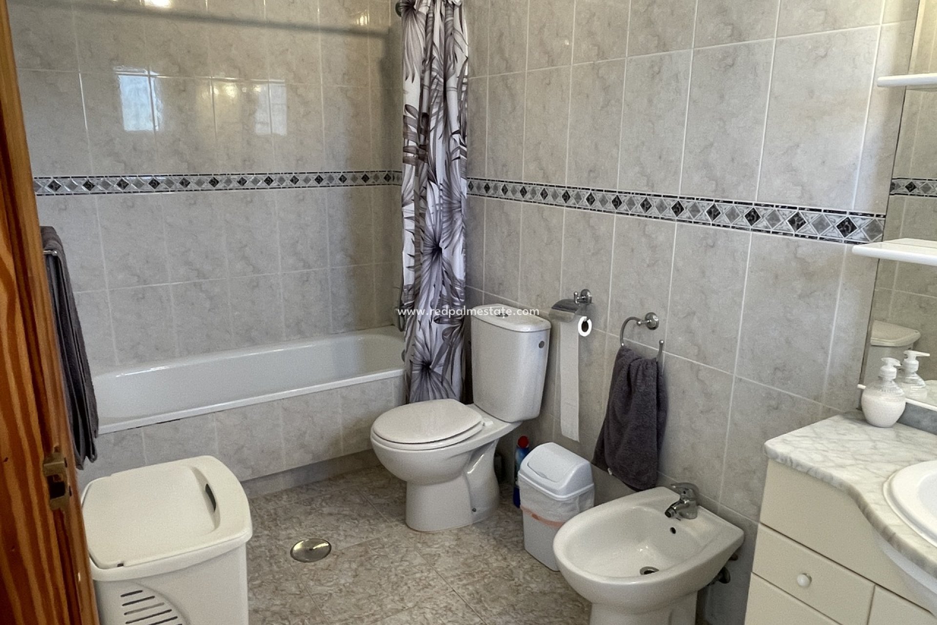 Reventa - Villa -
Camposol - Inland